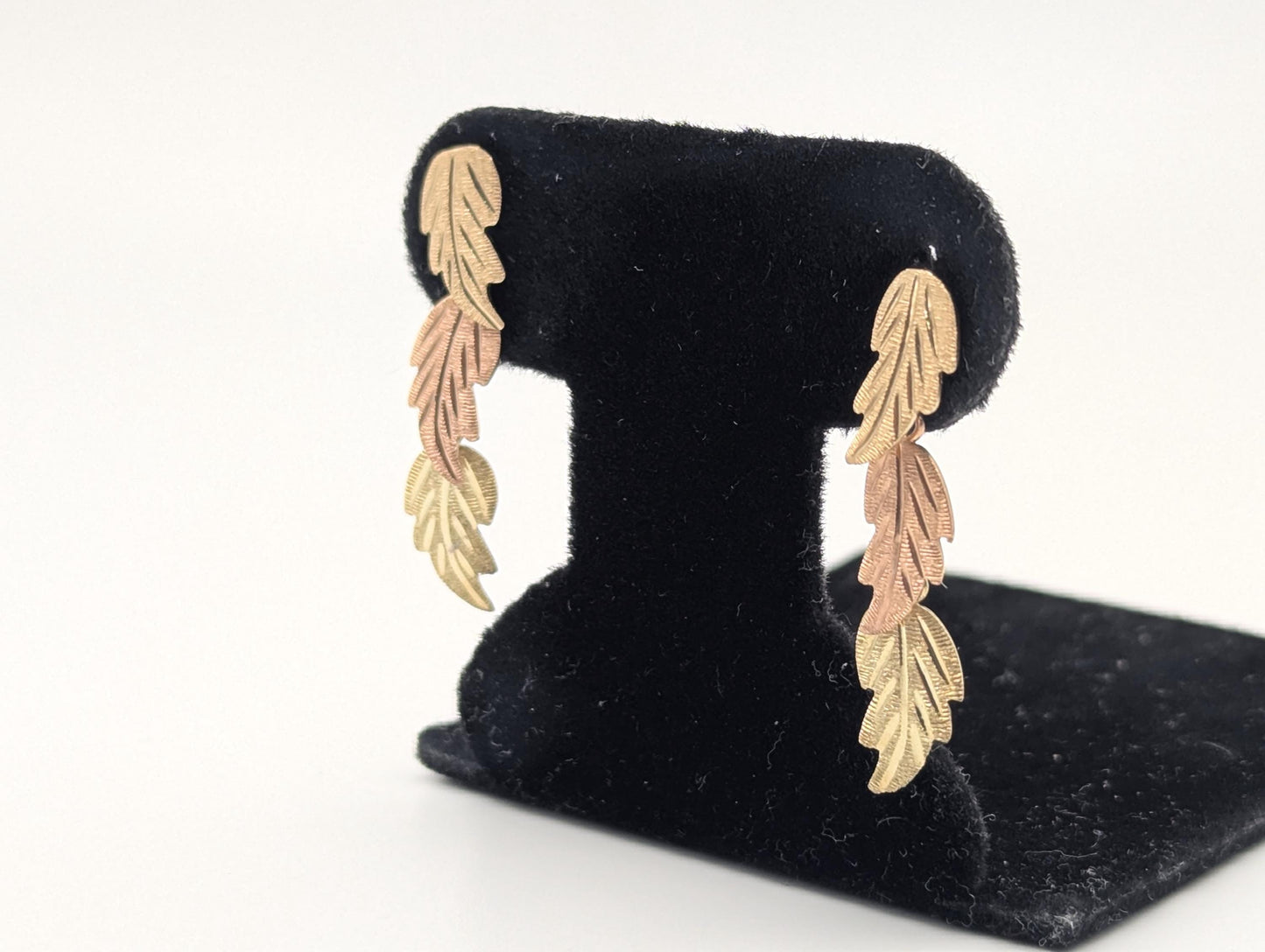 10k Black Hills Gold Traditional Gold Vine Dangle Earrings Rose Gold Black Hills Gold Trio Gold Vine Leaf Earrings