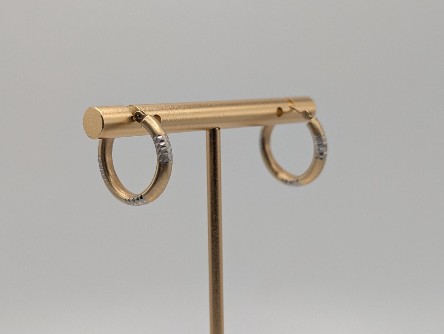 14k Vintage Two-Tone Gold Classic Etched Textured Hoop Earrings Dainty Gold Hoops Hinged