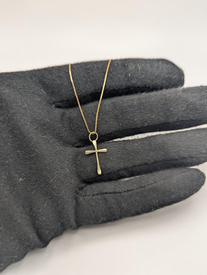 10k Yellow ITALY Gold Cross Pendant Necklace 17 " Crucifix Necklace