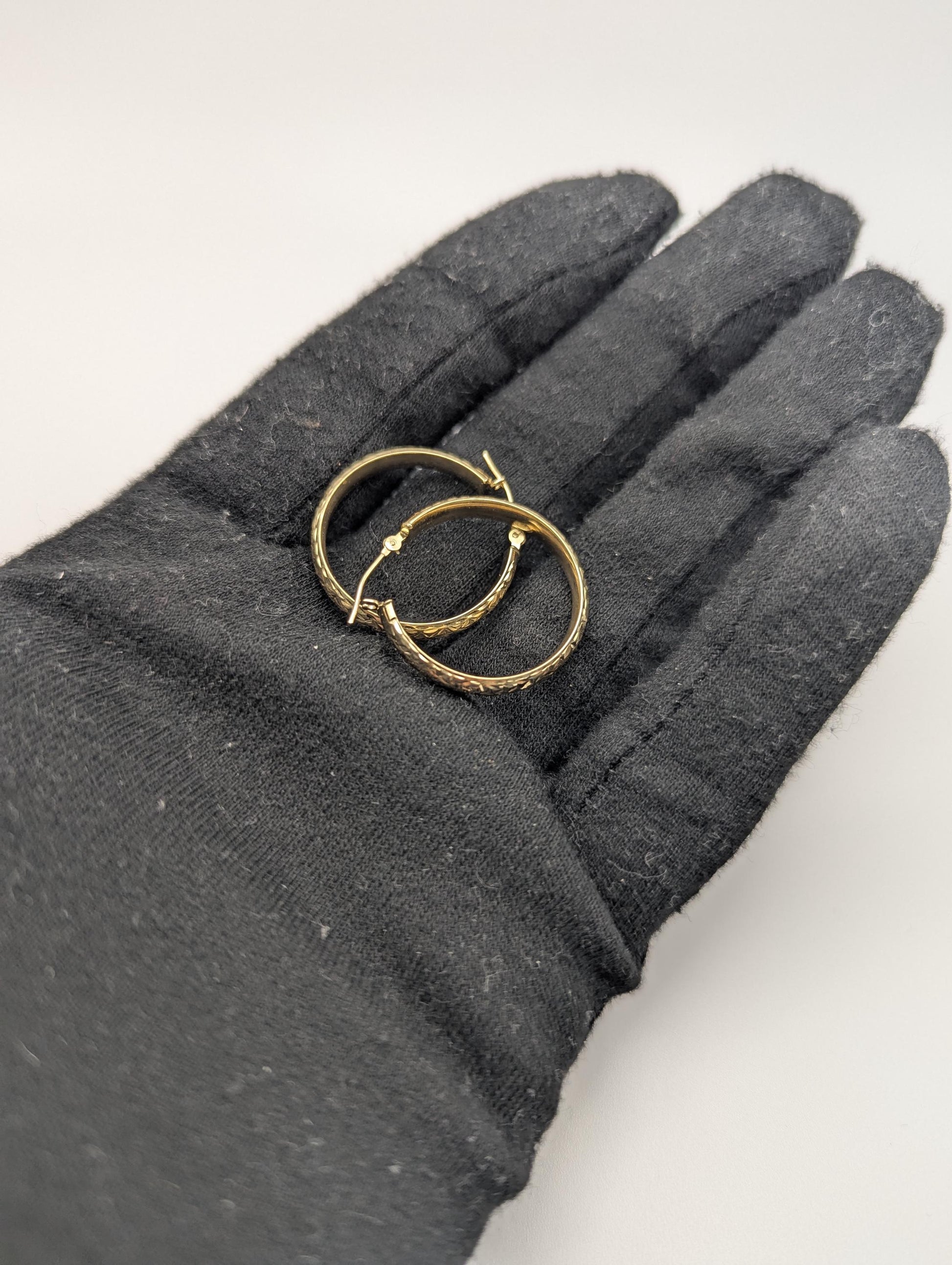 14k Vintage Yellow Gold Classic Etched Textured Hoop Earrings Gold Hoops Hinged