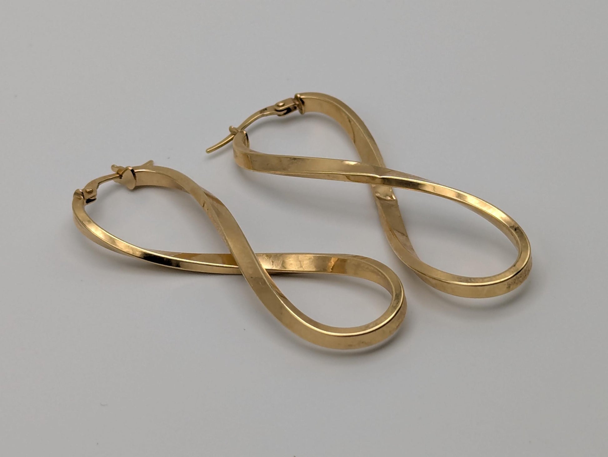 Large 14k ITALY Twisted Long Infinity Hoop Earrings Twisted Classic Dangle Hoops