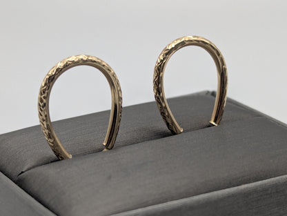 14k Vintage Yellow Gold Classic Etched Textured Hoop Earrings Gold Hoops Hinged