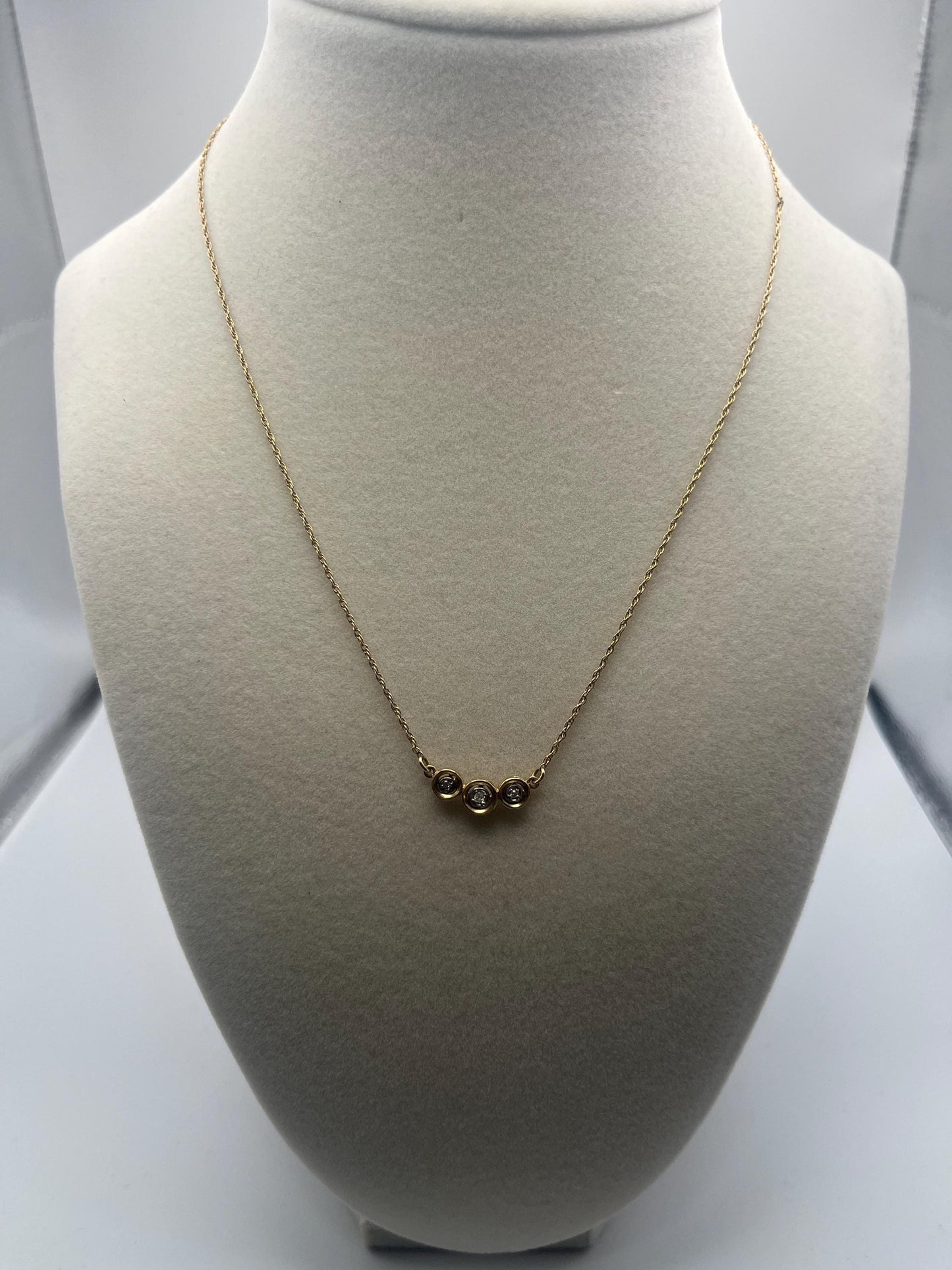 14k Yellow Gold Triple Diamond Necklace. Three Stone Diamond Chain Necklace.