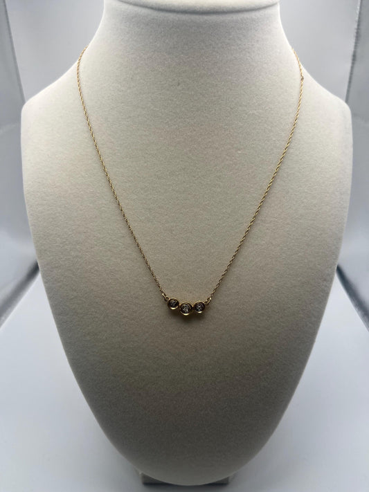 14k Yellow Gold Triple Diamond Necklace. Three Stone Diamond Chain Necklace.