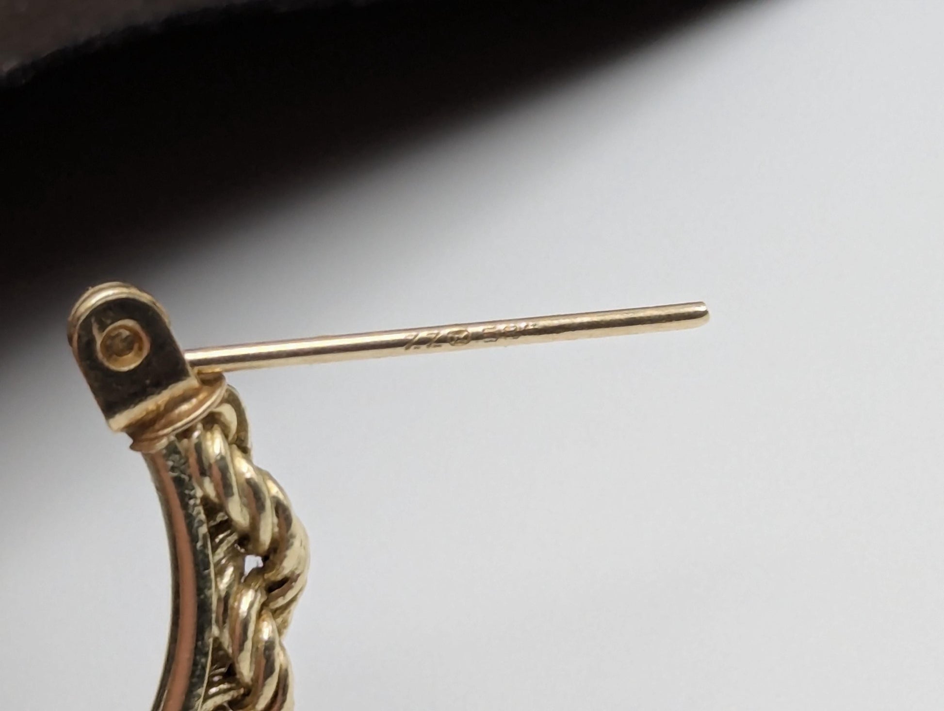 14k ITALY Gold Twisted Rope Hoop Earrings. Wire Hoop Earrings Real Solid 14K Yellow Gold