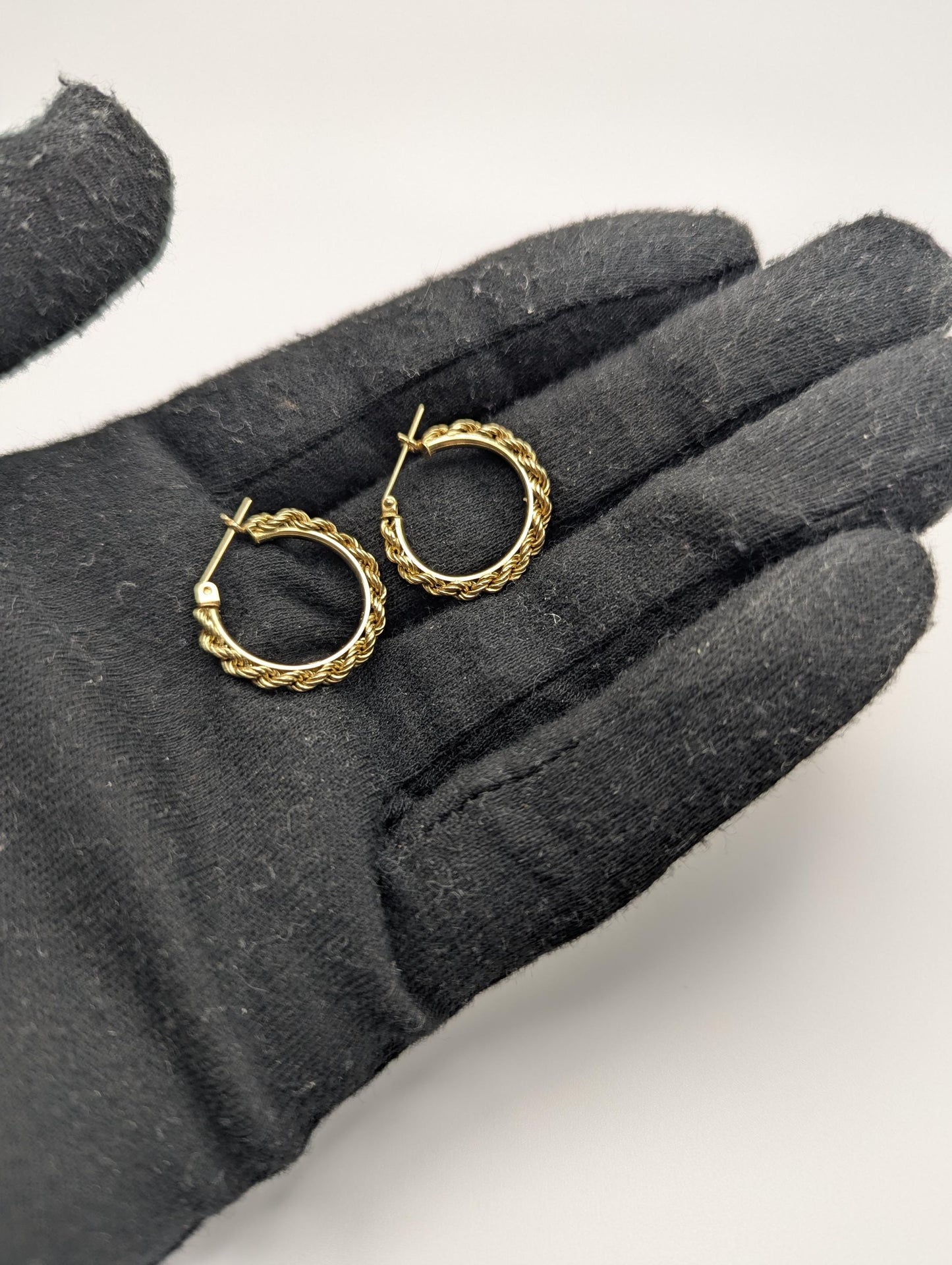 14k ITALY Gold Twisted Rope Hoop Earrings. Wire Hoop Earrings Real Solid 14K Yellow Gold