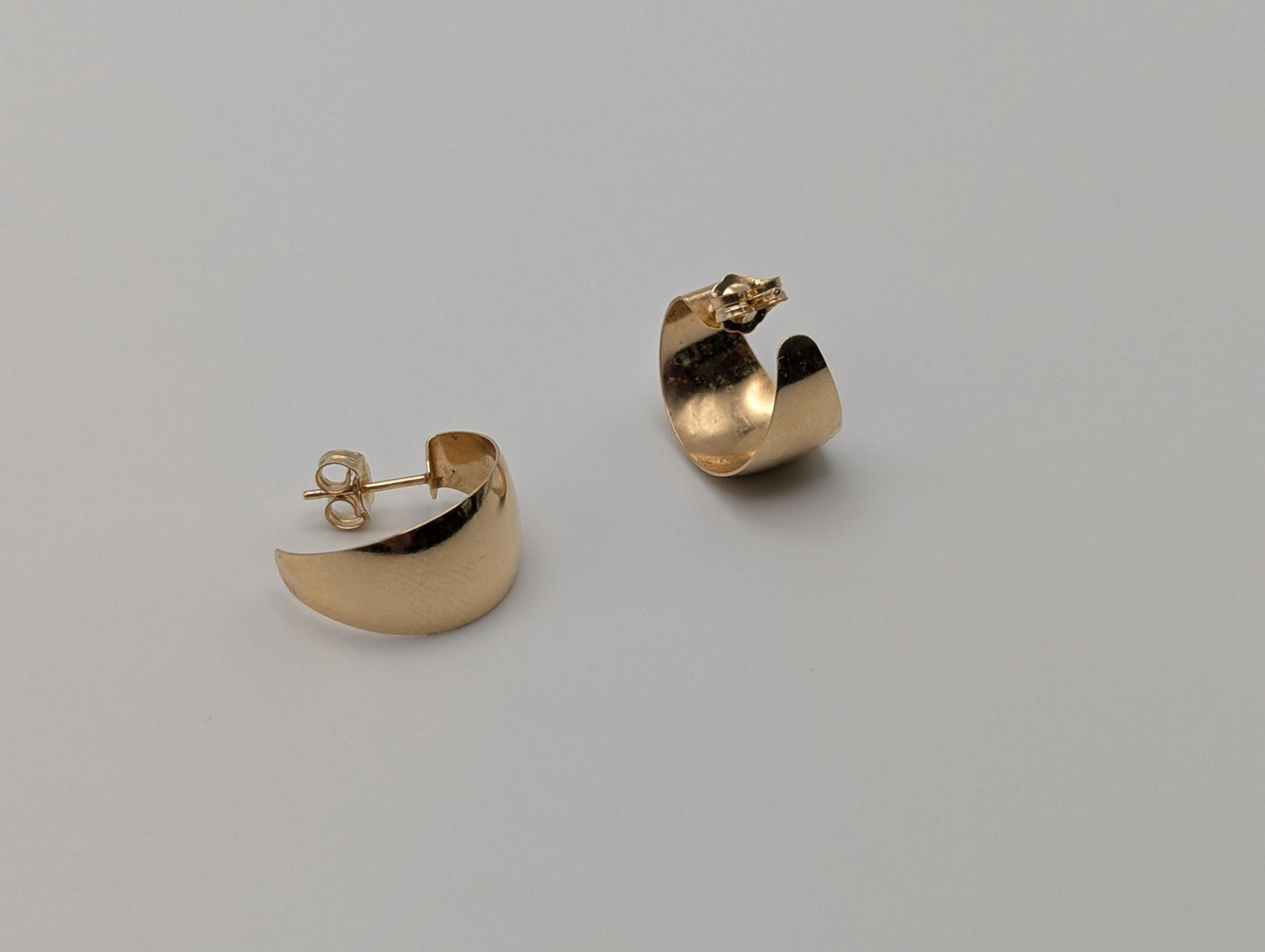 14k Yellow Gold Half Huggie Style Hoop Earrings Womens Huggie Earrings