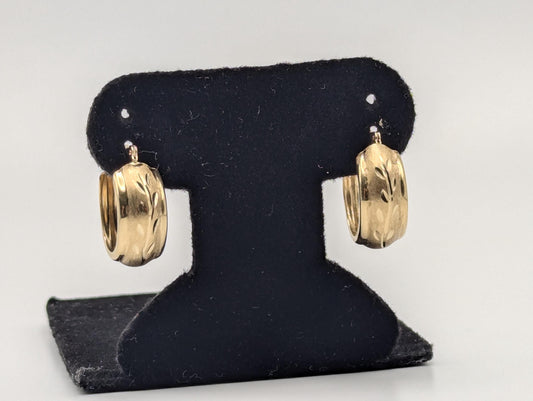 14k Vintage Yellow Gold Classic Etched Textured Small Hoop Earrings Gold Hoops Hinged