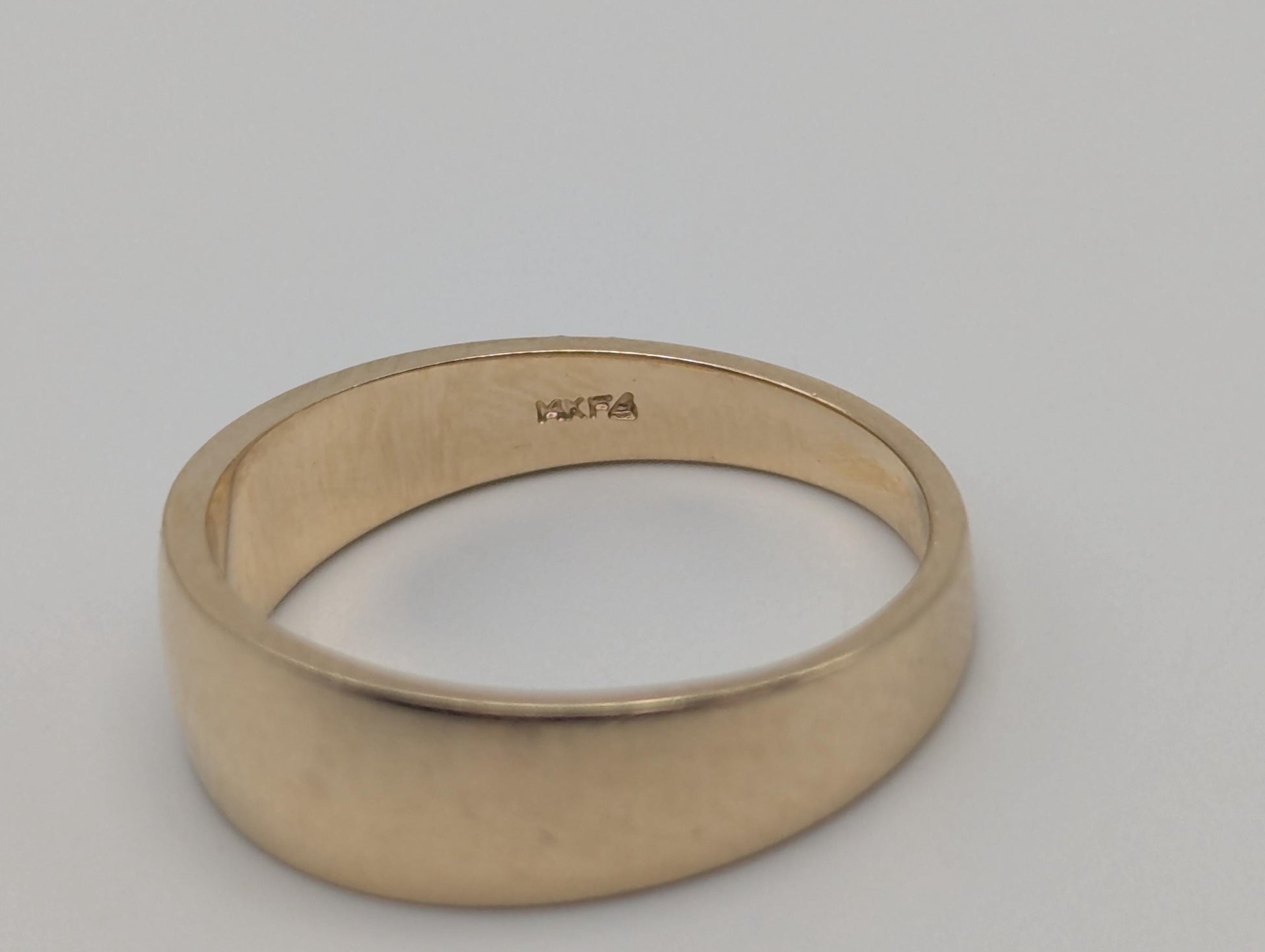 14k Yellow Gold Dome Style Wedding Band. Wedding Ring. Anniversary Band.