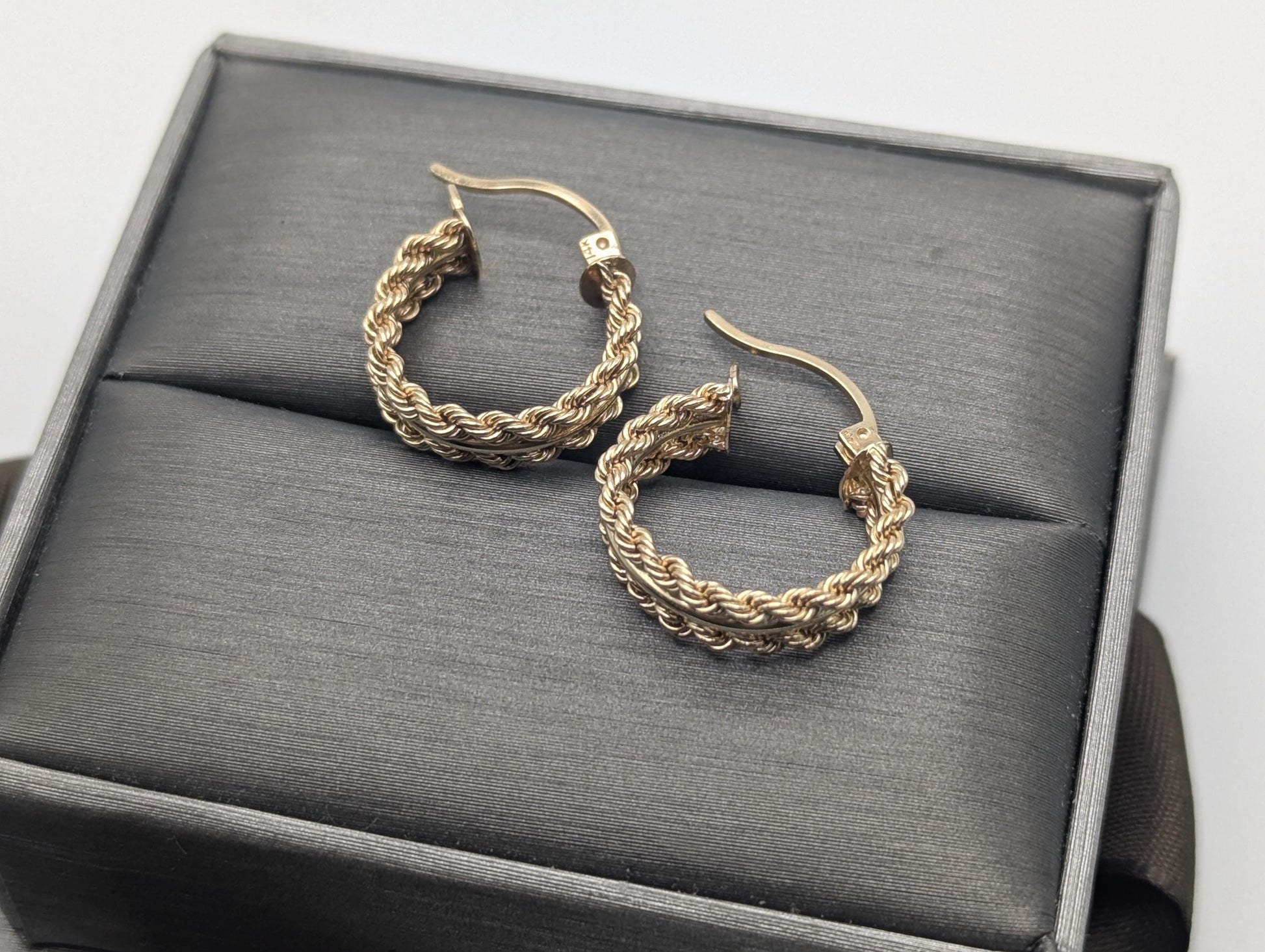 14k Gold Twisted Rope Hoop Earrings. Wire Hoop Earrings Real Solid Yellow Gold Small Hoops