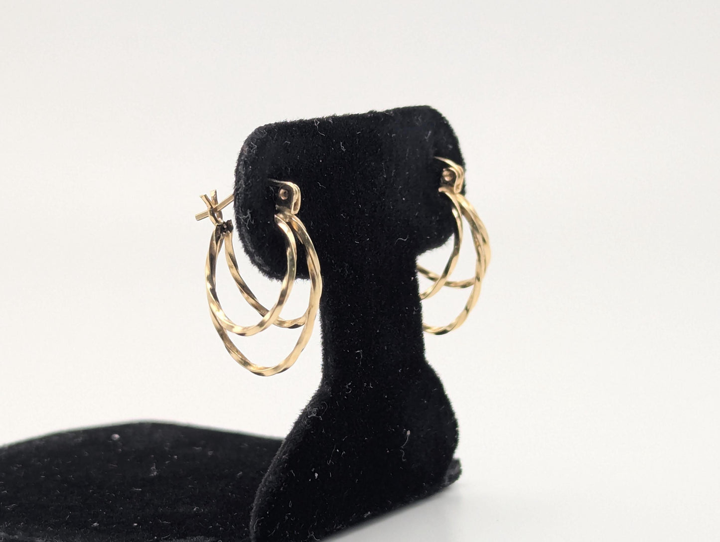 14k Vintage Yellow Gold Triple Hoop Oval Earrings Gold Hoops Hinged