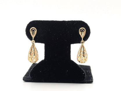 14K Yellow Gold Tear-Drop Filigree Earrings. Tear-Drop Dangle Earrings.