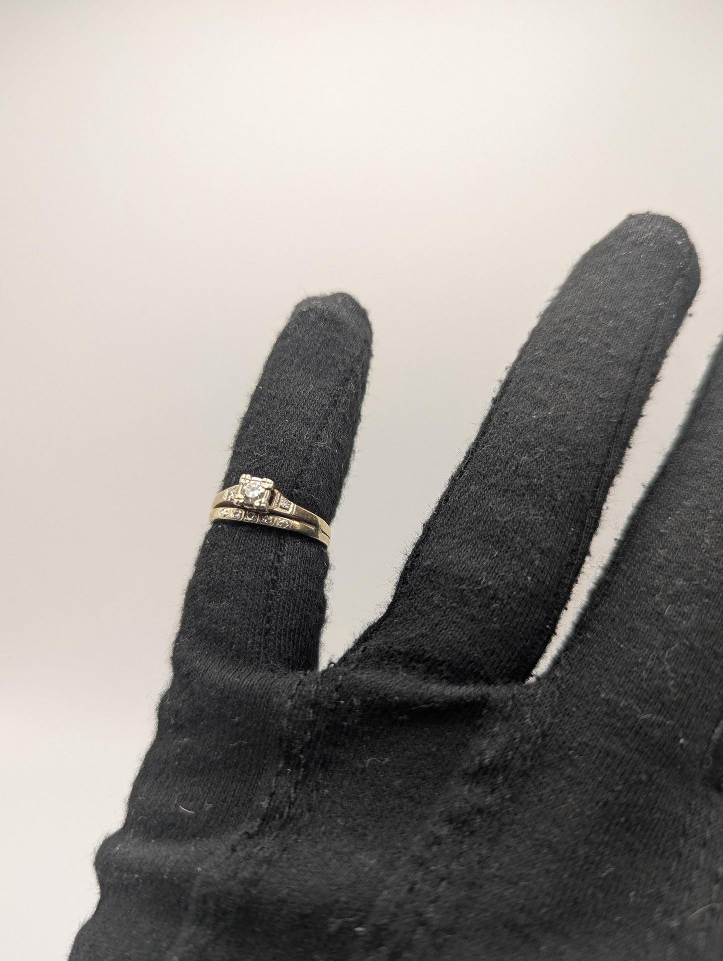 14k Yellow Gold Diamond Wedding Set. Vintage Diamond Engagement Ring. Wedding Ring.