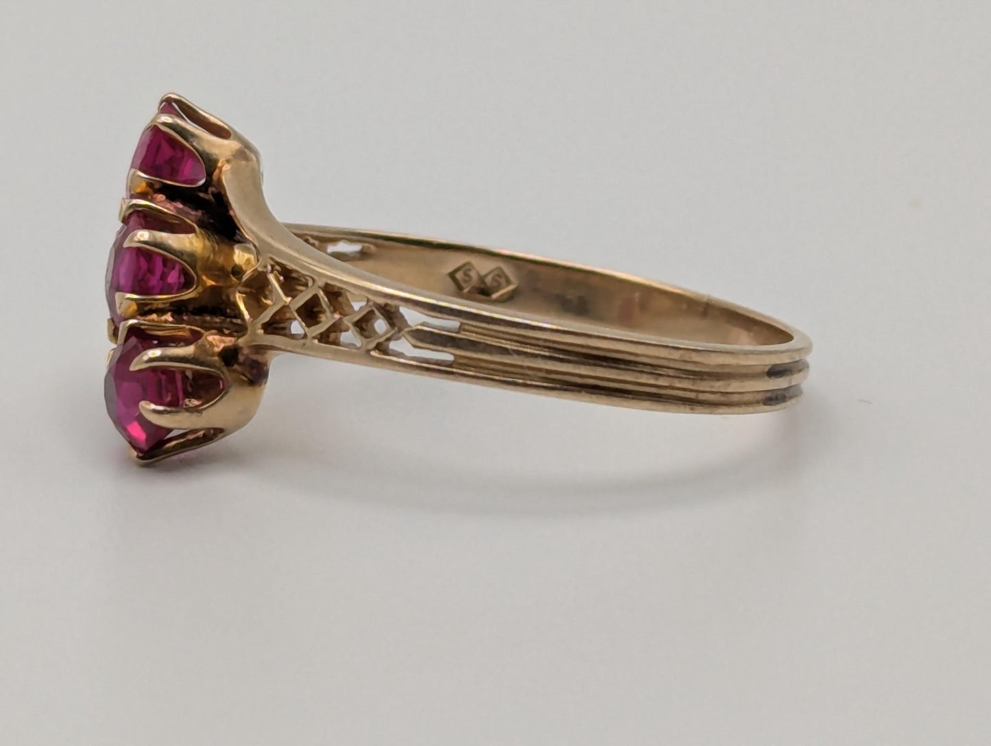 14k Yellow Gold Ruby Triple Stone Filigree Ring Promise Engagement Wedding Band