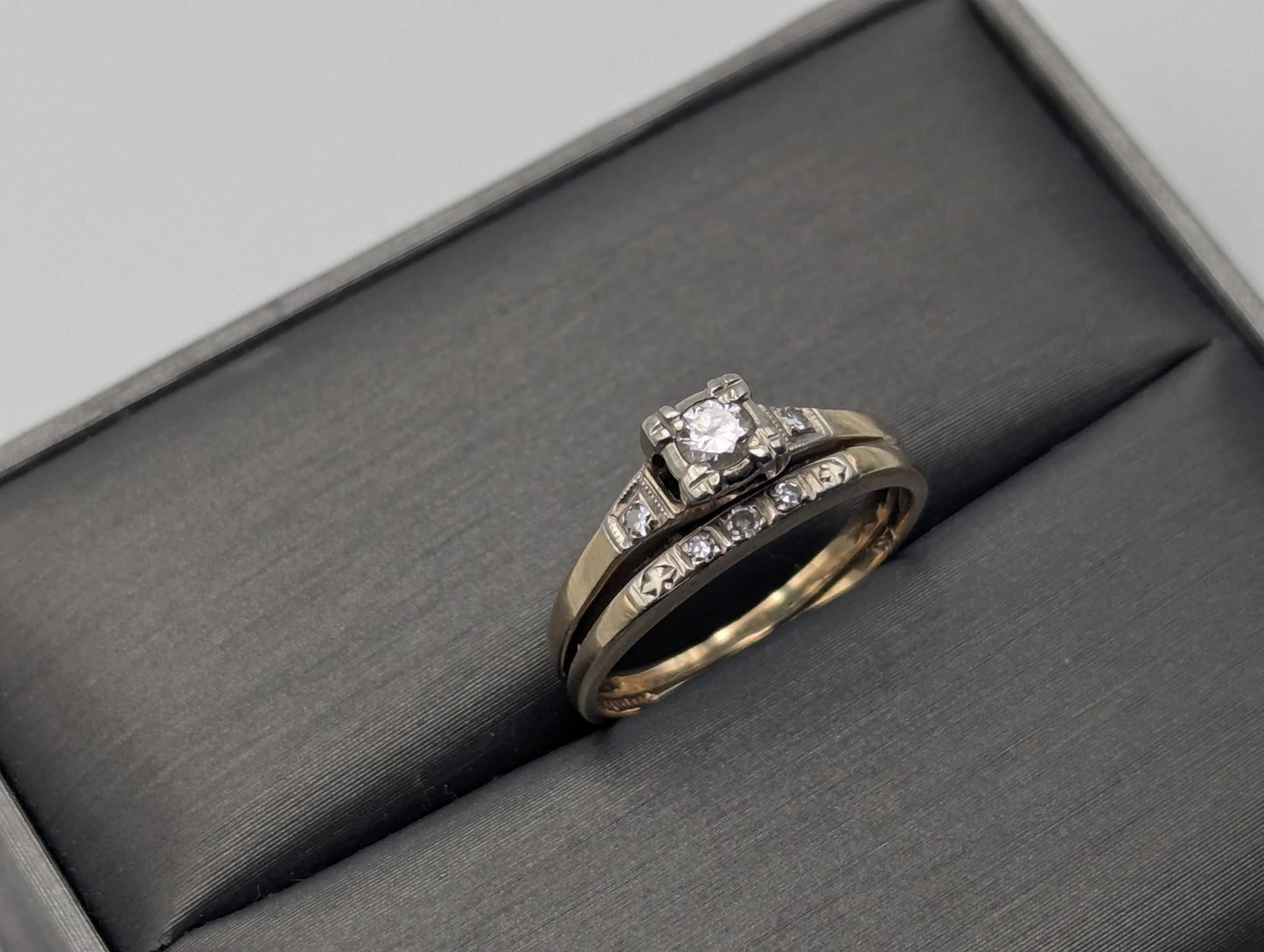 14k Yellow Gold Diamond Wedding Set. Vintage Diamond Engagement Ring. Wedding Ring.