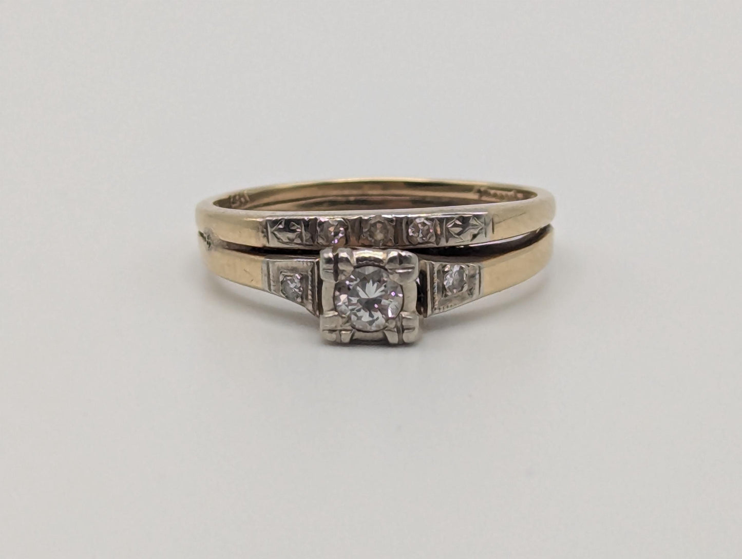 14k Yellow Gold Diamond Wedding Set. Vintage Diamond Engagement Ring. Wedding Ring.