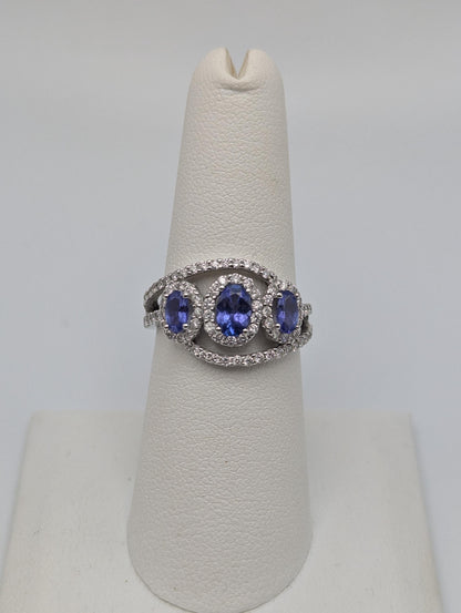 14k Whit Gold Triple Stone Tanzanite Diamond Ring Vintage Promise Ring Cocktail Ring
