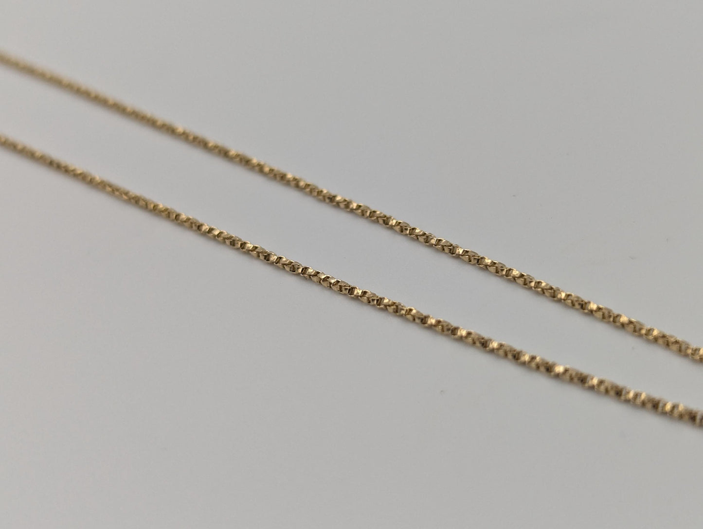 14k Yellow Gold Box Chain Necklace 19-inch Box Chain Vintage Box Chain.