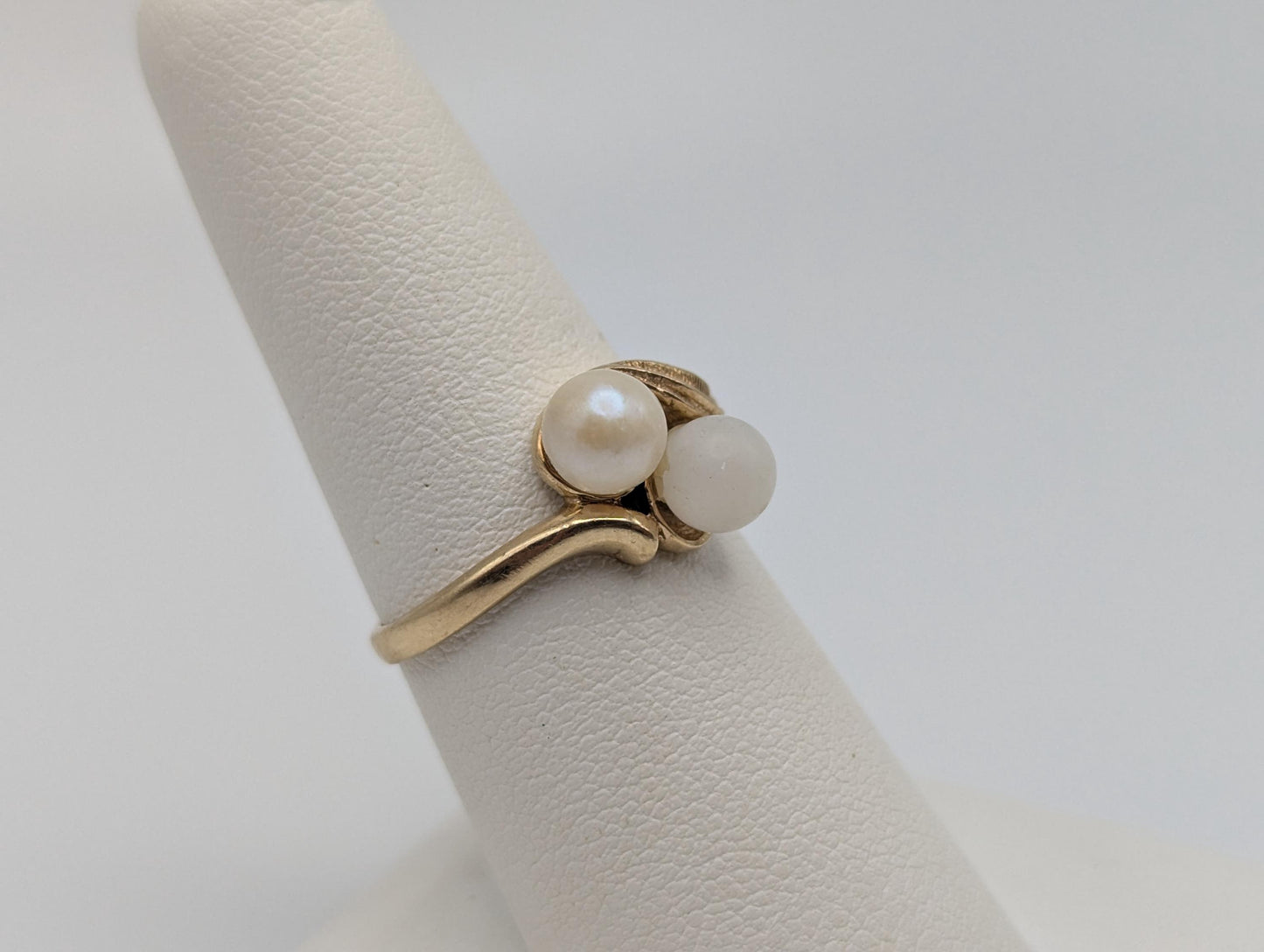 14k Yellow Gold Vintage Pearl Ring Cocktail Ring Statement Ring