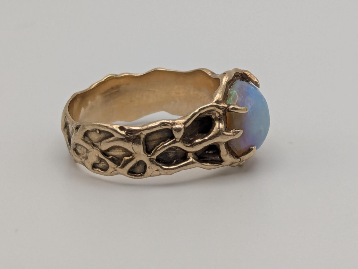 Heavy 10k Vintage Yellow Gold Opal Adularia Ring Cocktail Statement Wedding Band