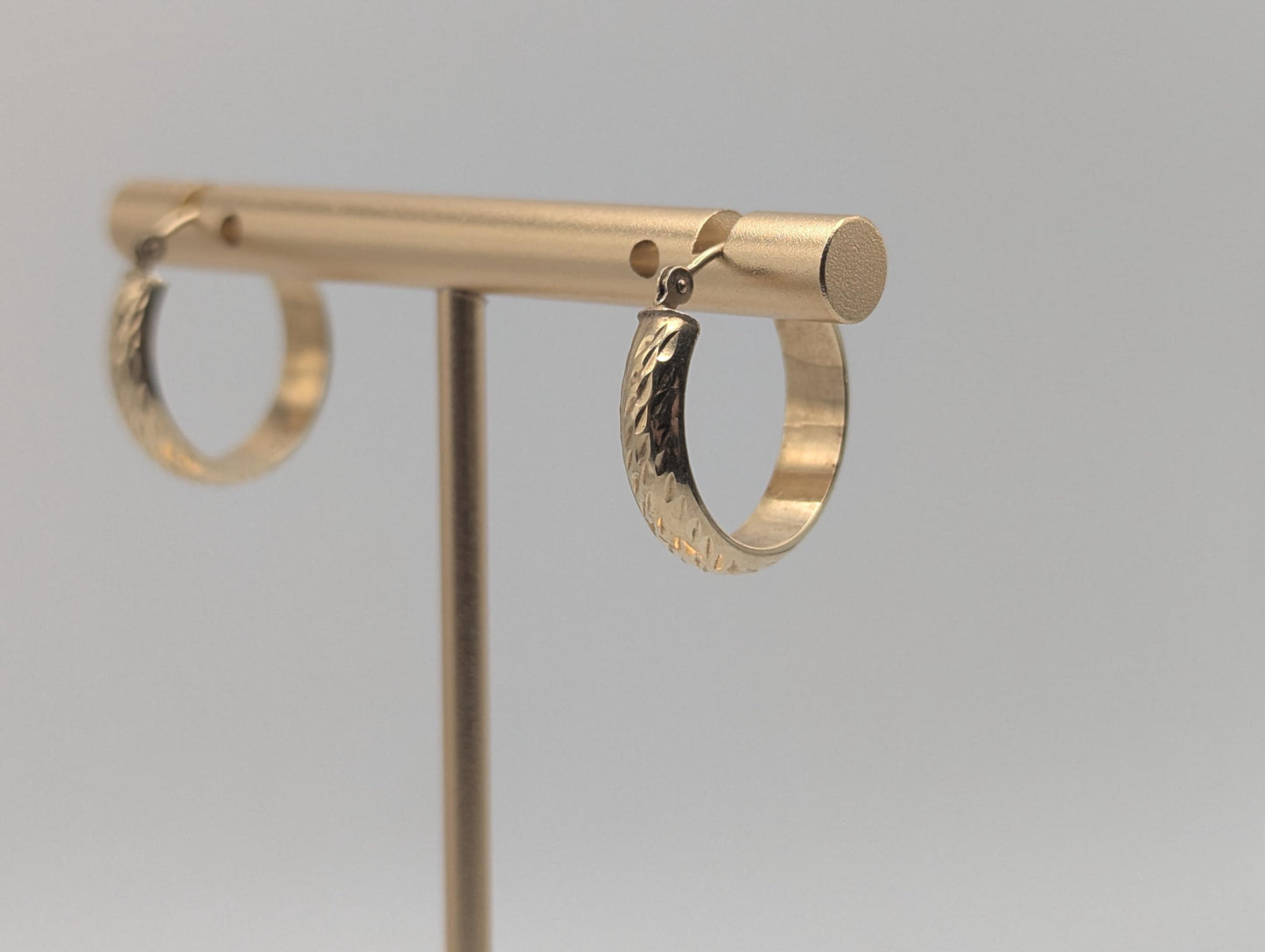 14k Yellow Gold Etched Hoop Earrings Classic Gold Hoops