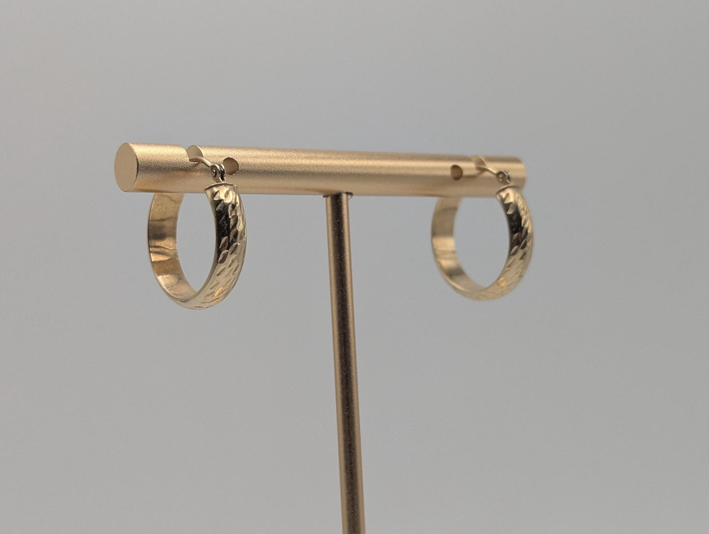 14k Yellow Gold Etched Hoop Earrings Classic Gold Hoops