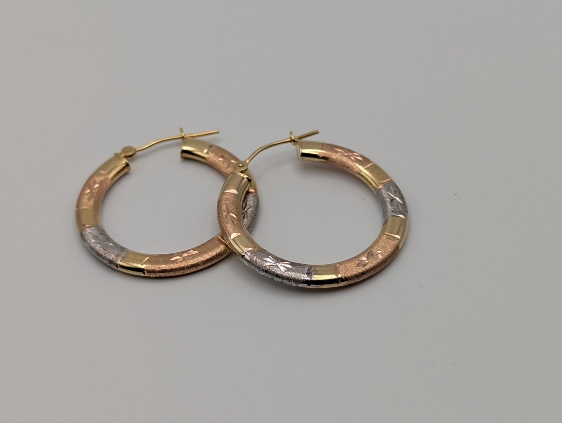 Large 14k Trio Gold Etched Hoop Earrings Rose Gold Multi-Color Hoops