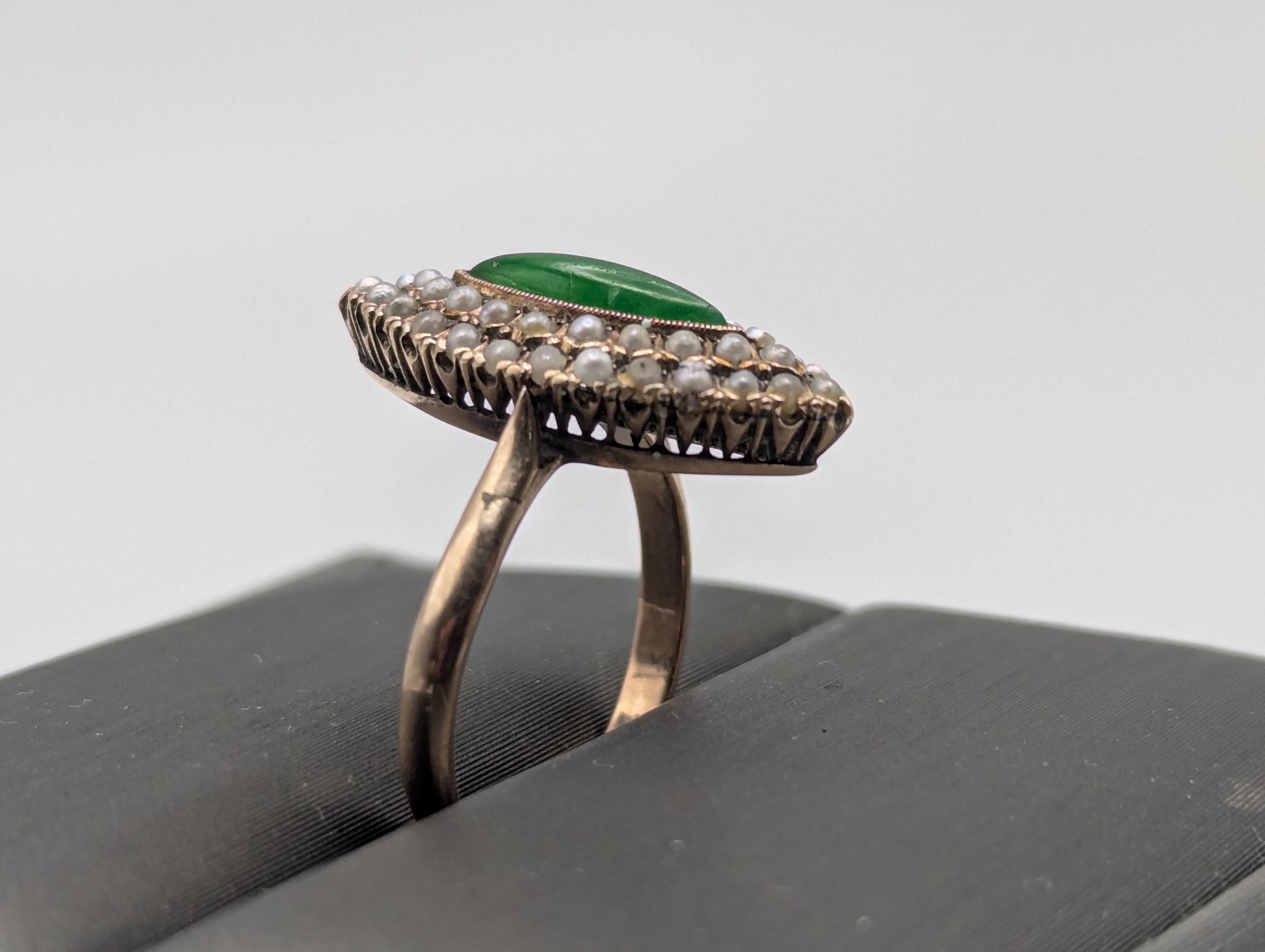10k Victorian Gold Emerald Seed Pearl Ring. Cocktail Statement Ring Free Resize