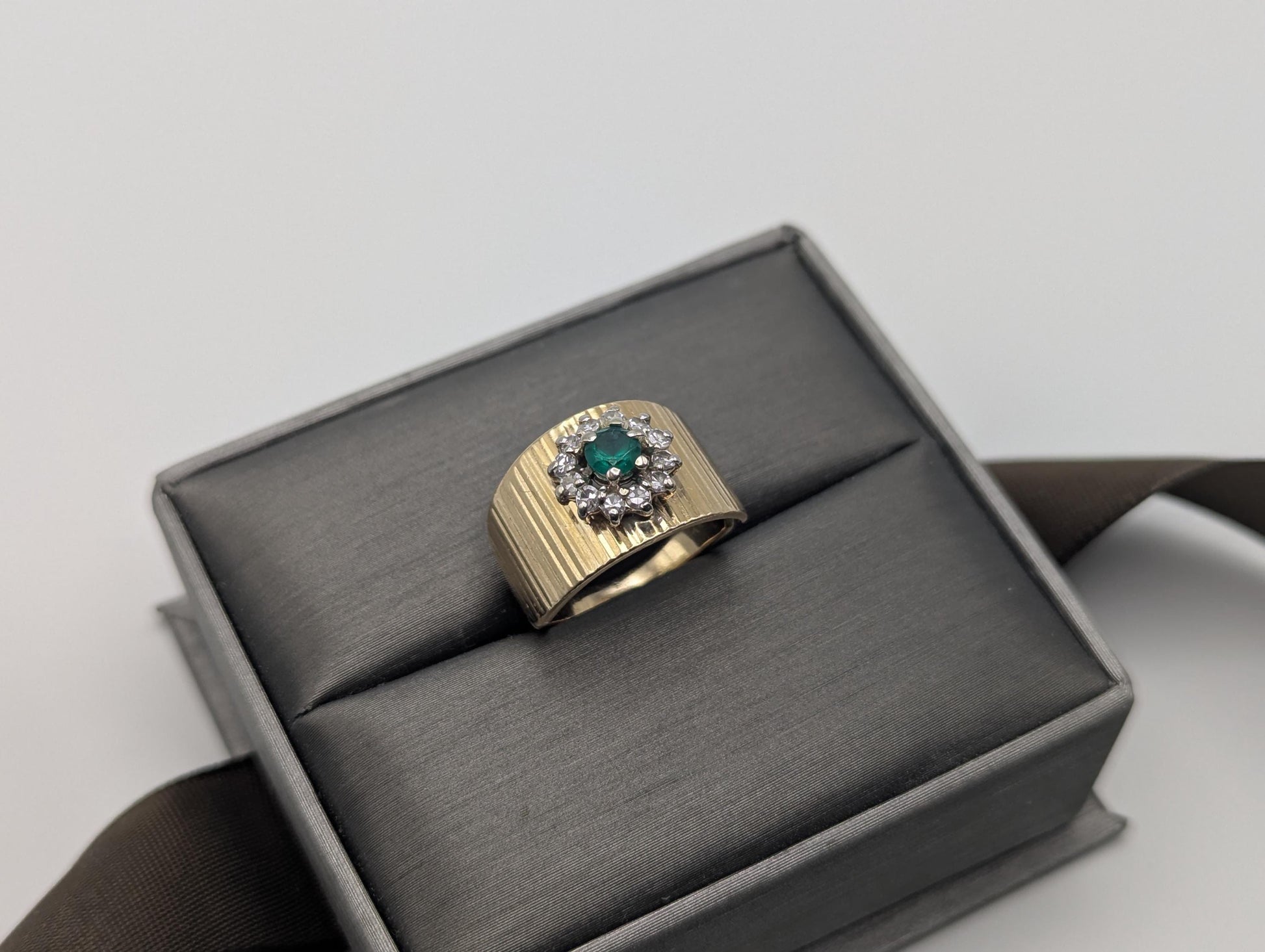 14k Vintage Yellow Gold Emerald and Diamond Cluster Ring Cocktail Ring Statement Ring