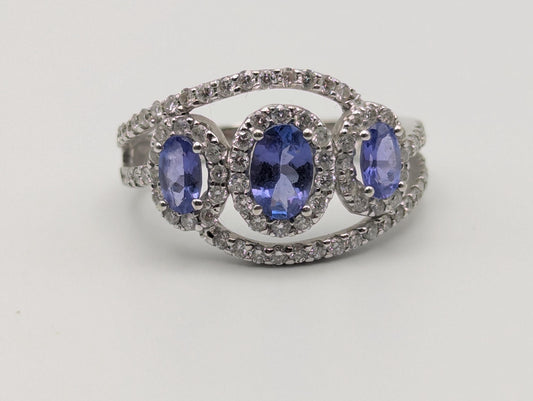 14k Whit Gold Triple Stone Tanzanite Diamond Ring Vintage Promise Ring Cocktail Ring