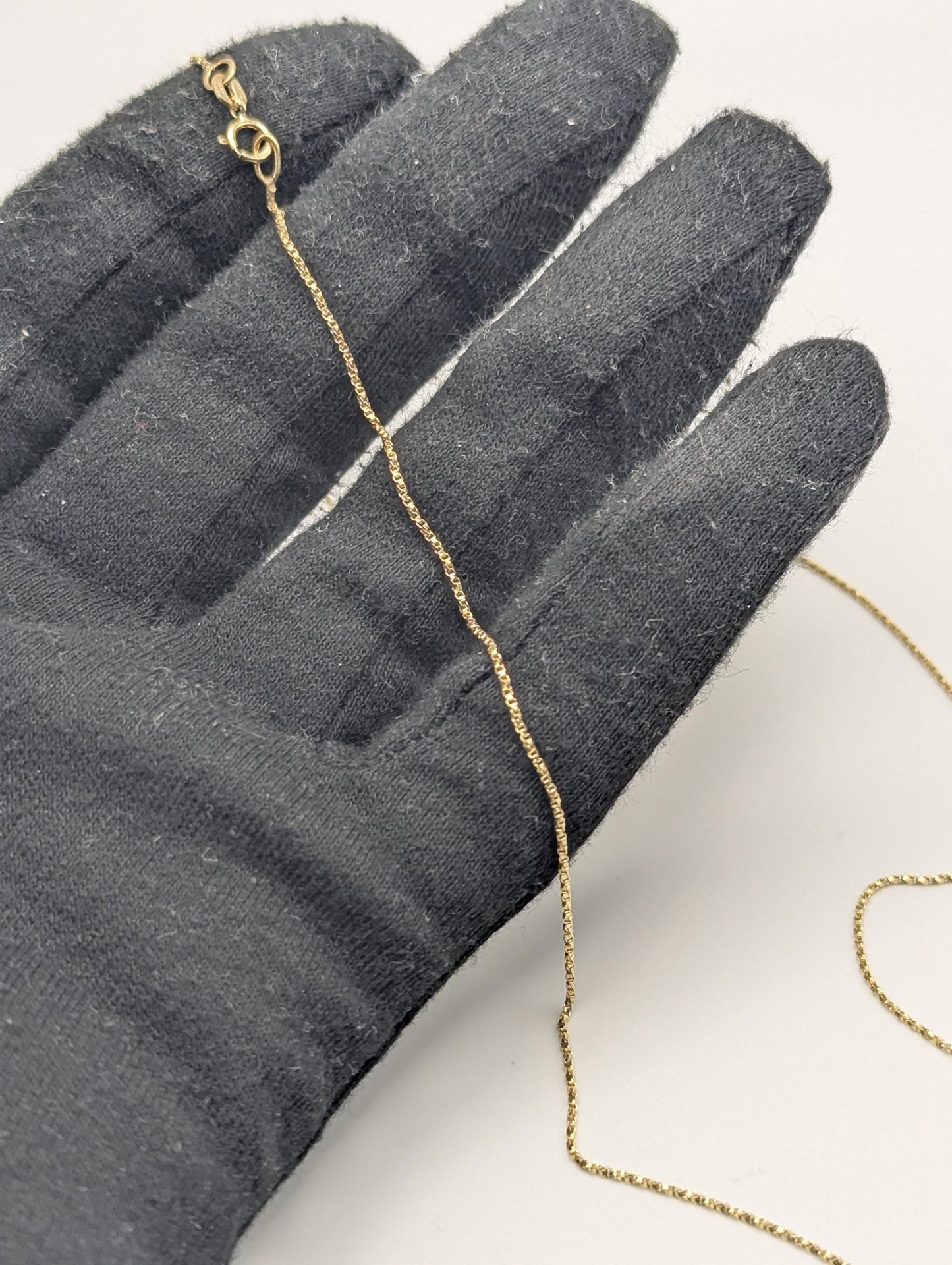 14k Yellow Gold Box Chain Necklace 19-inch Box Chain Vintage Box Chain.