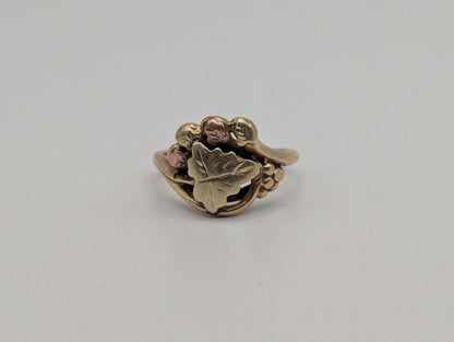Vintage 10k 12k Black Hills Gold Leaf Multi-tone Gold Statement Ring
