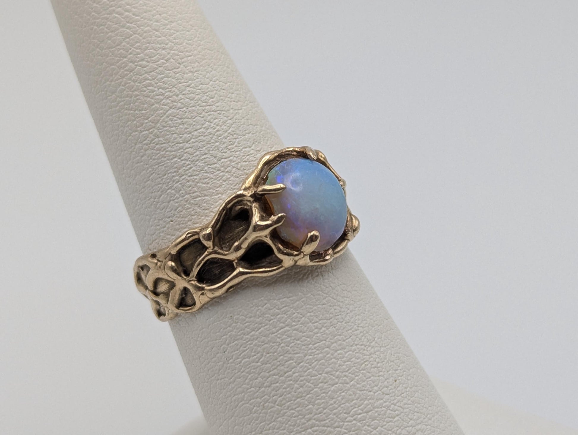 Heavy 10k Vintage Yellow Gold Opal Adularia Ring Cocktail Statement Wedding Band