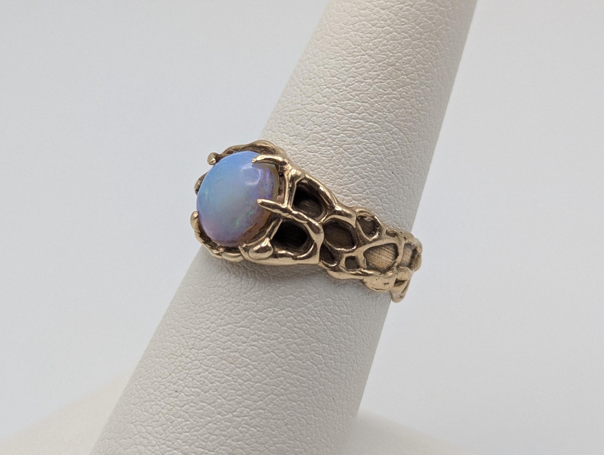 Heavy 10k Vintage Yellow Gold Opal Adularia Ring Cocktail Statement Wedding Band