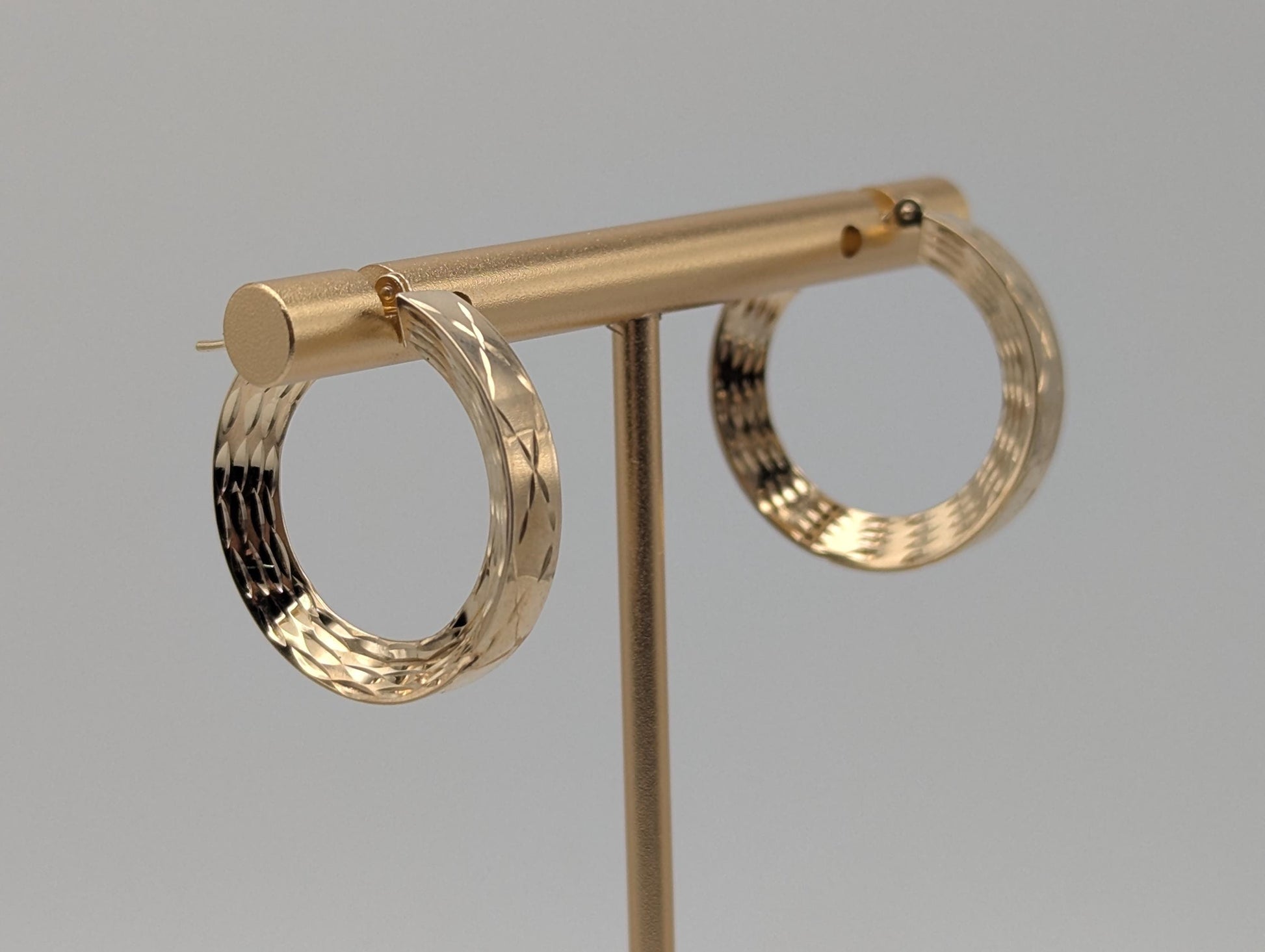 14k Vintage Yellow Gold Classic Etched Textured Hoop Earrings Gold Hoops Hinged