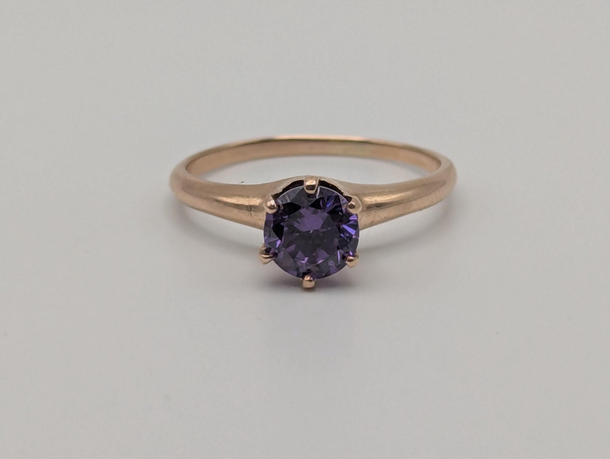10k Gold Victorian Claw Solitaire Purple Amethyst Stone Ring Vintage Cocktail Ring