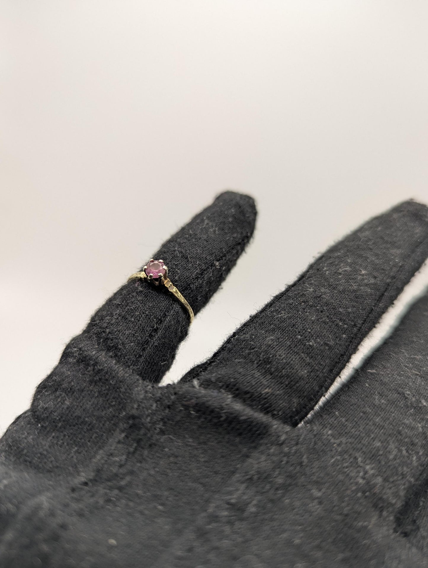 10k Yellow Gold Pink Sapphire Ring Vintage Womens Promise Ring