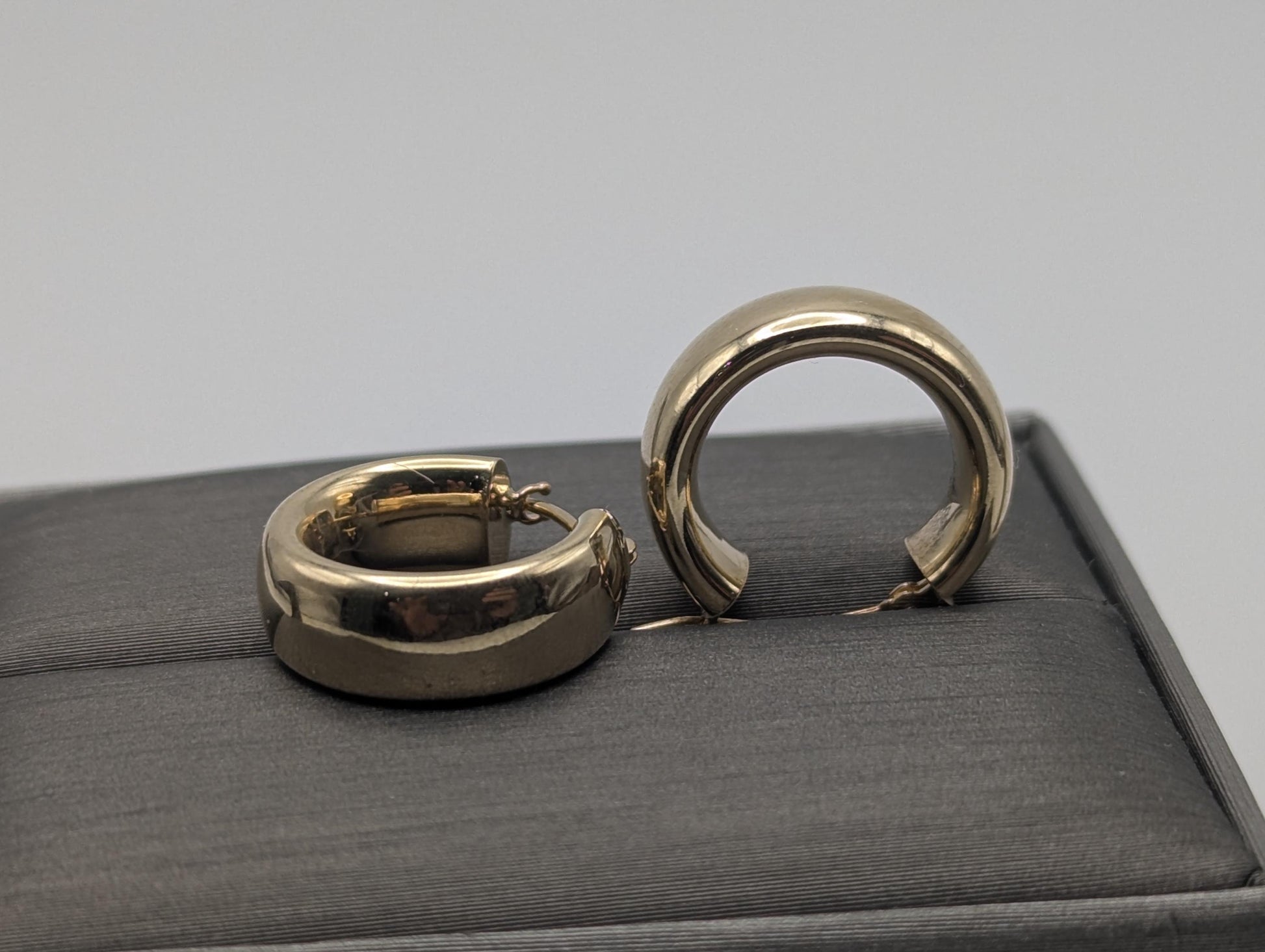 14k Yellow Gold Hoop Earrings Classic Gold Hoops Smalls Hoops