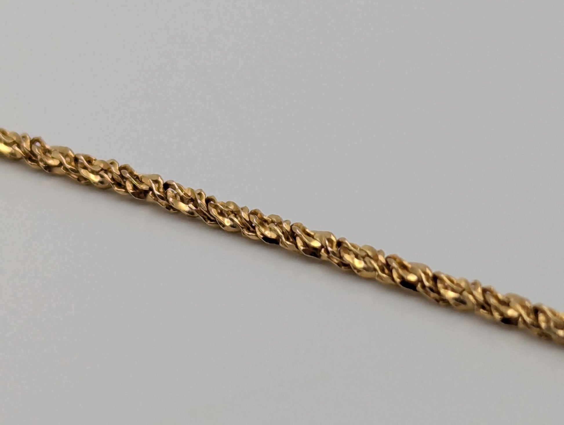 14k ITALY Gold 1.3 mm Twisted Chain Bracelet 7" Solid Gold Bracelet