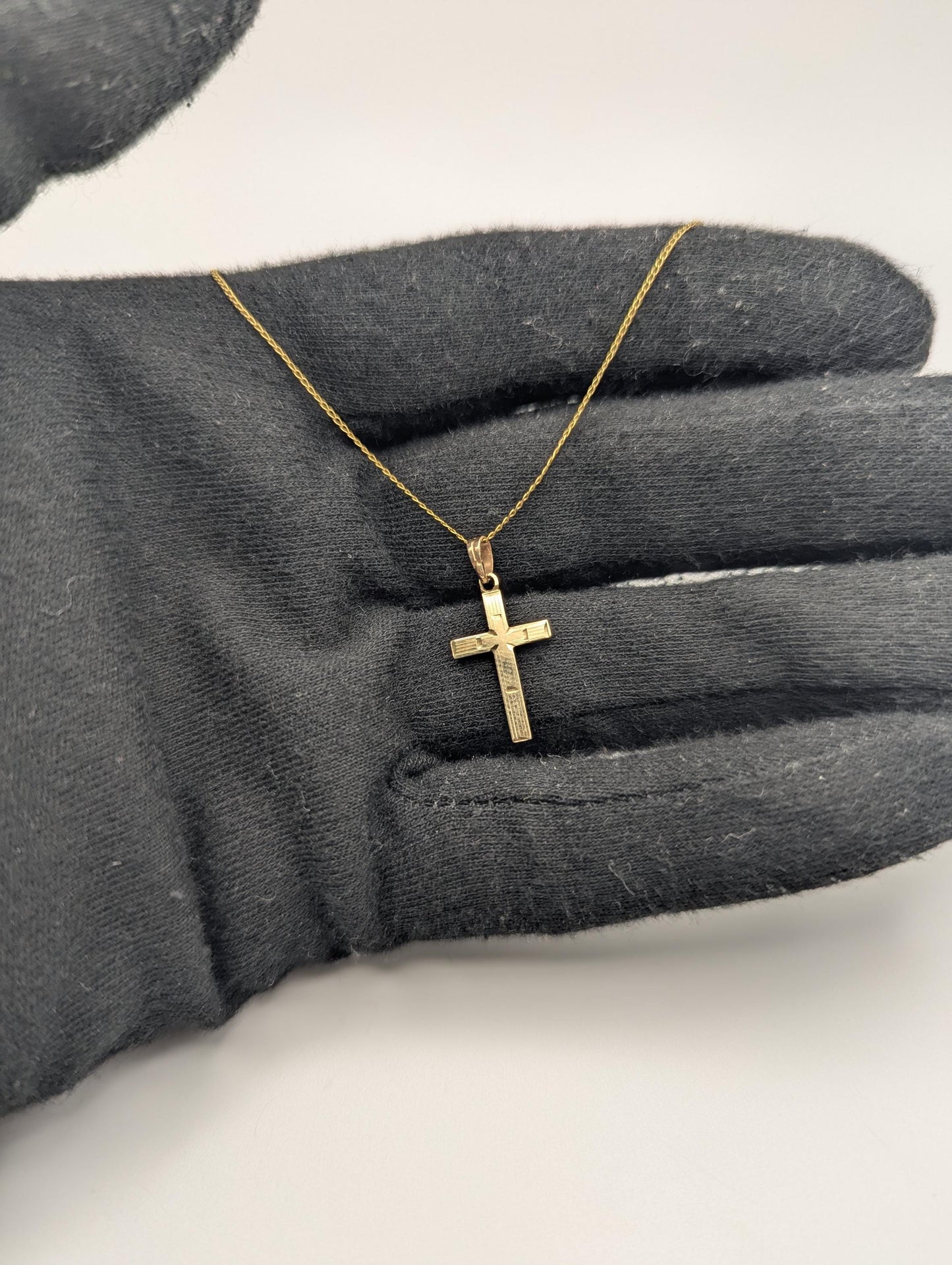Israel 10k Yellow Gold Cross Pendant Necklace 15 " Crucifix Necklace