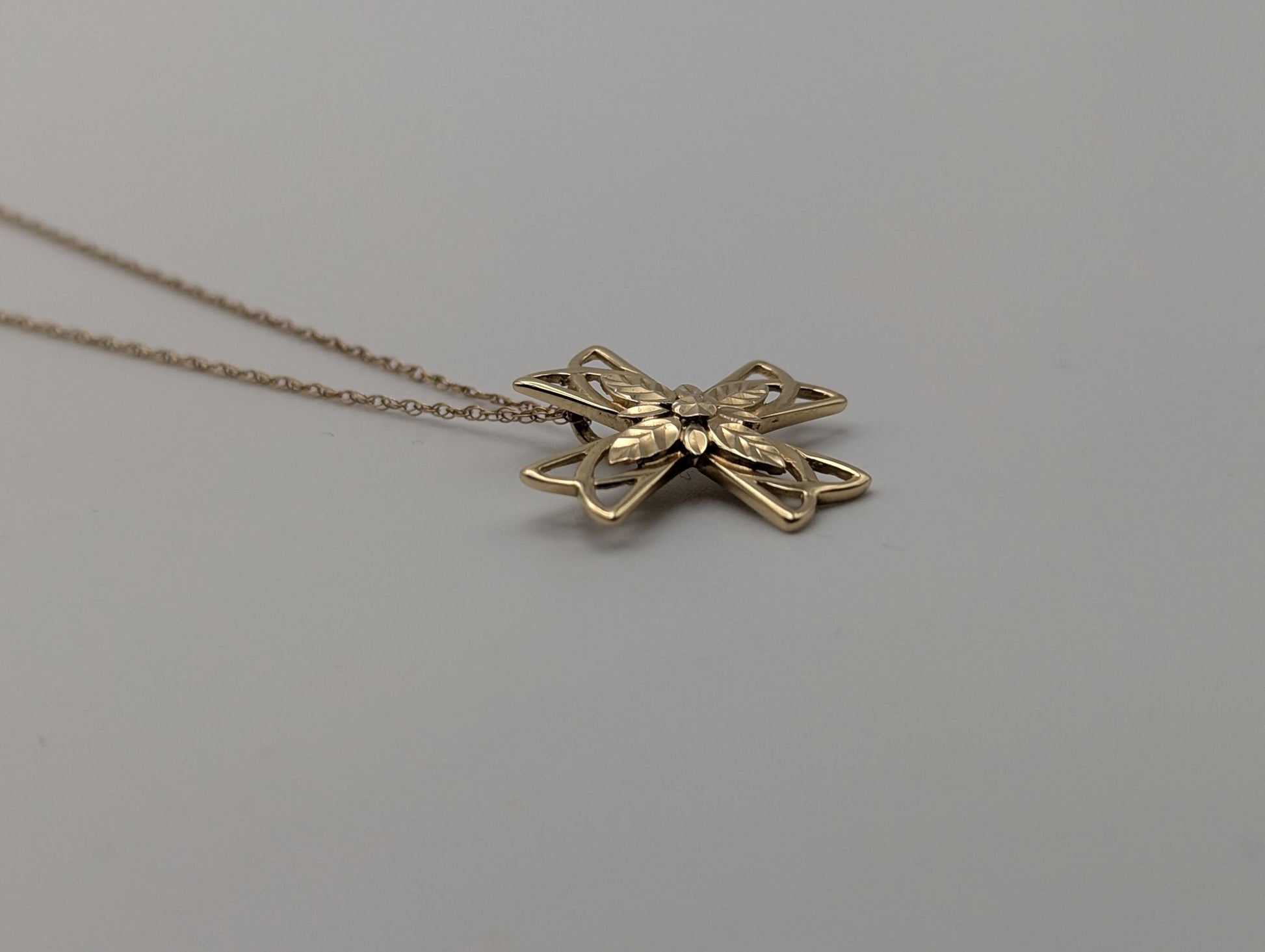 14k Yellow Gold Filigree Cross Necklace 18" Crucifix Gold Chain