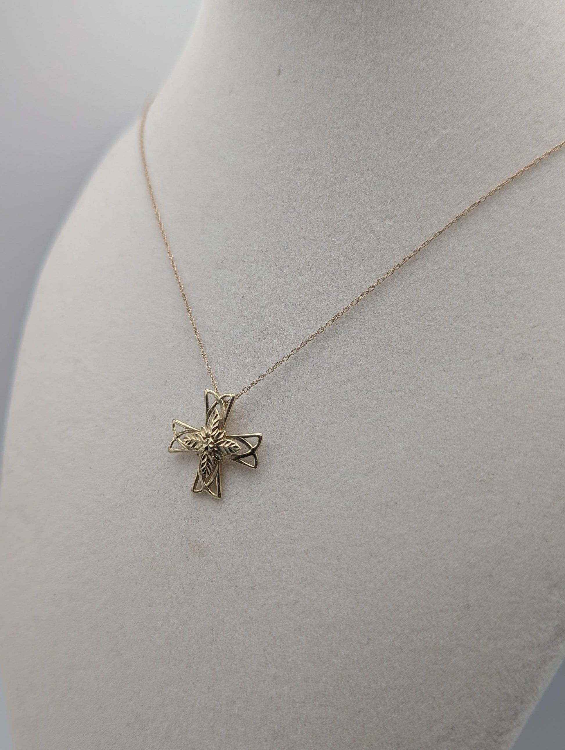 14k Yellow Gold Filigree Cross Necklace 18" Crucifix Gold Chain