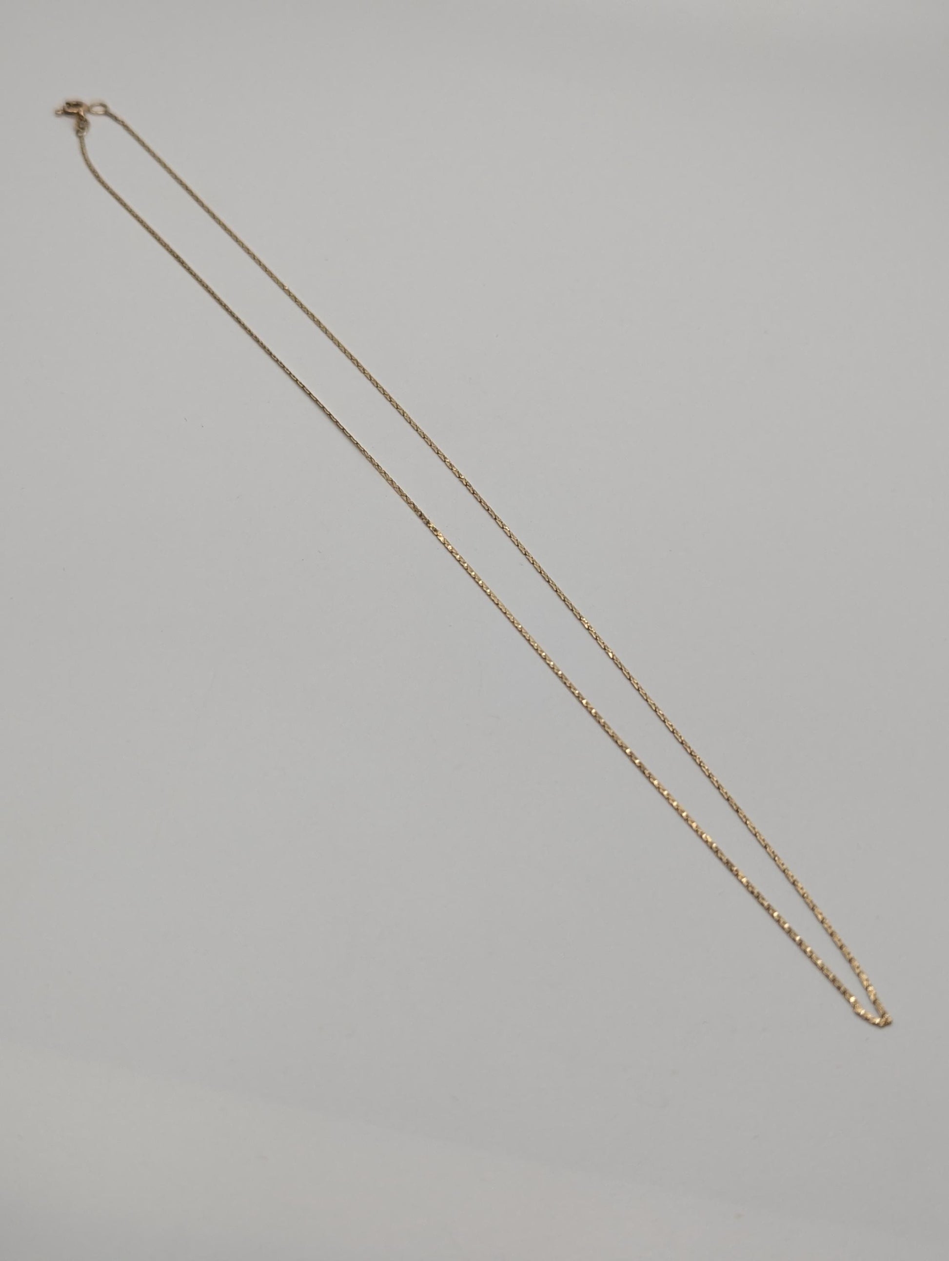 14k Yellow Gold Italy Specialty Chain Necklace 18.5"
