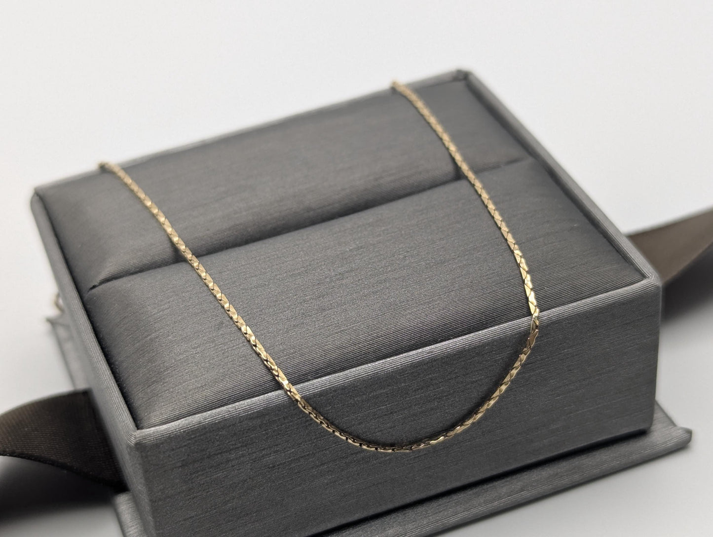 14k Yellow Gold Italy Specialty Chain Necklace 18.5"