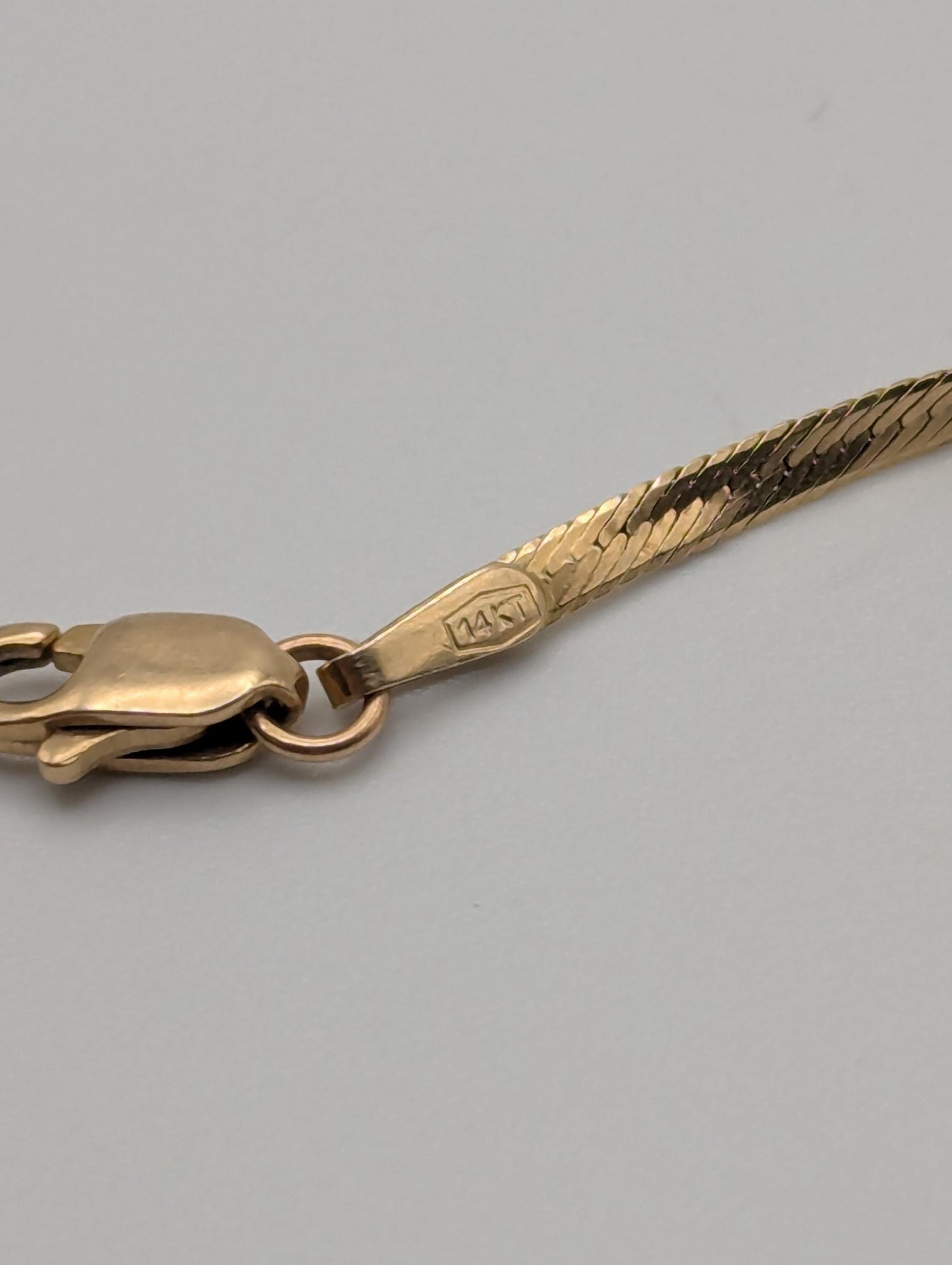 14k Yellow Gold Herringbone Bracelet. Solid Gold Bracelet chain 7.5"