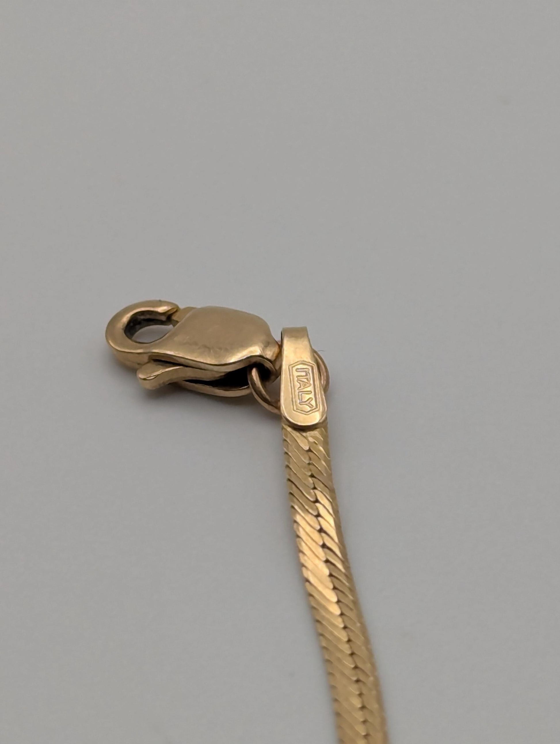 14k Yellow Gold Herringbone Bracelet. Solid Gold Bracelet chain 7.5"