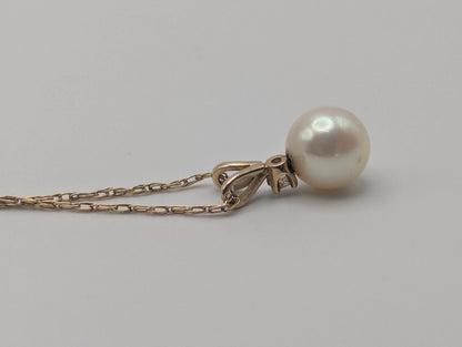 14k Yellow Gold Diamond and Pearl Pendant Necklace 18" Chain Pearl Necklace
