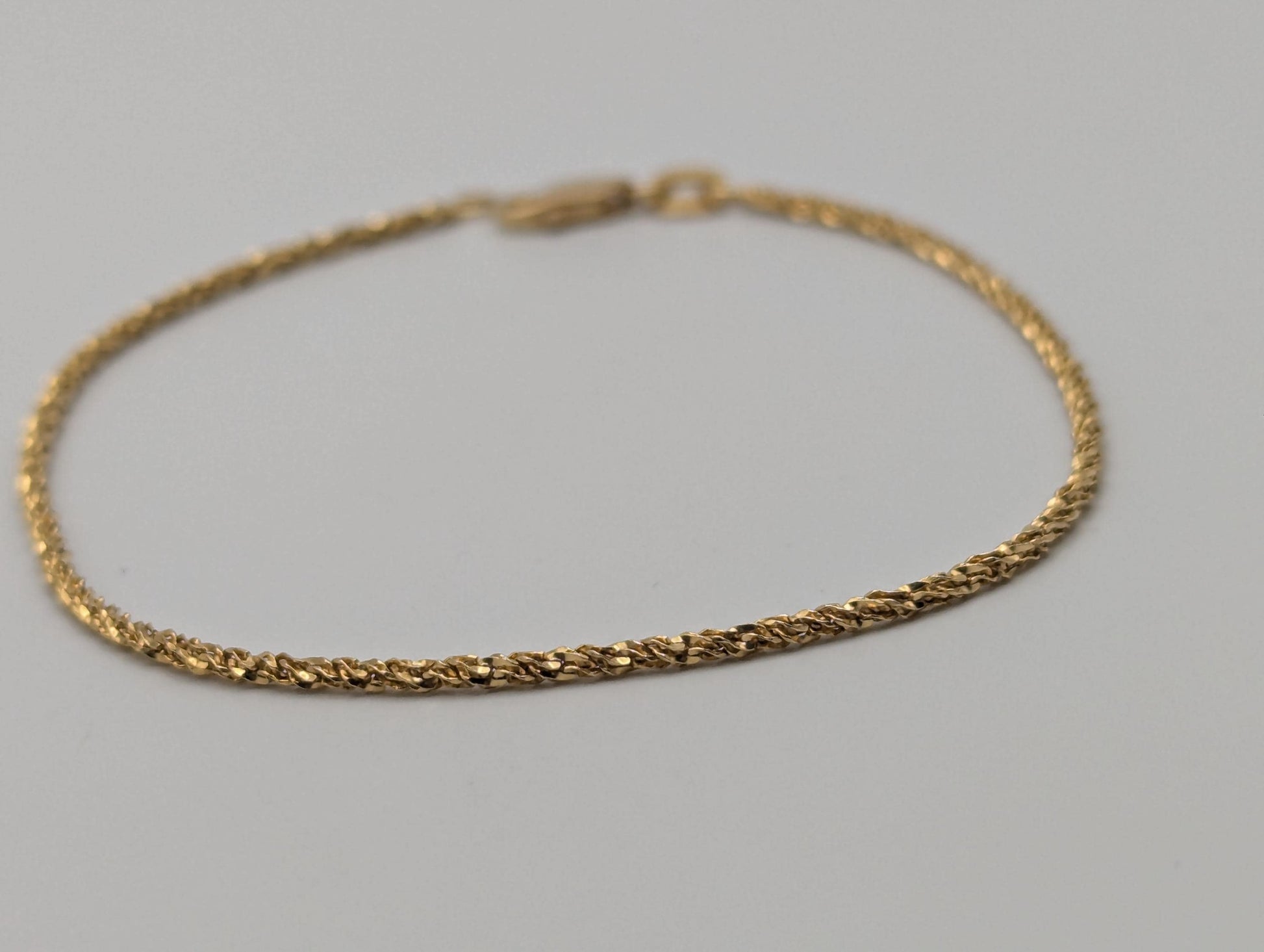 14k ITALY Gold 1.3 mm Twisted Chain Bracelet 7" Solid Gold Bracelet