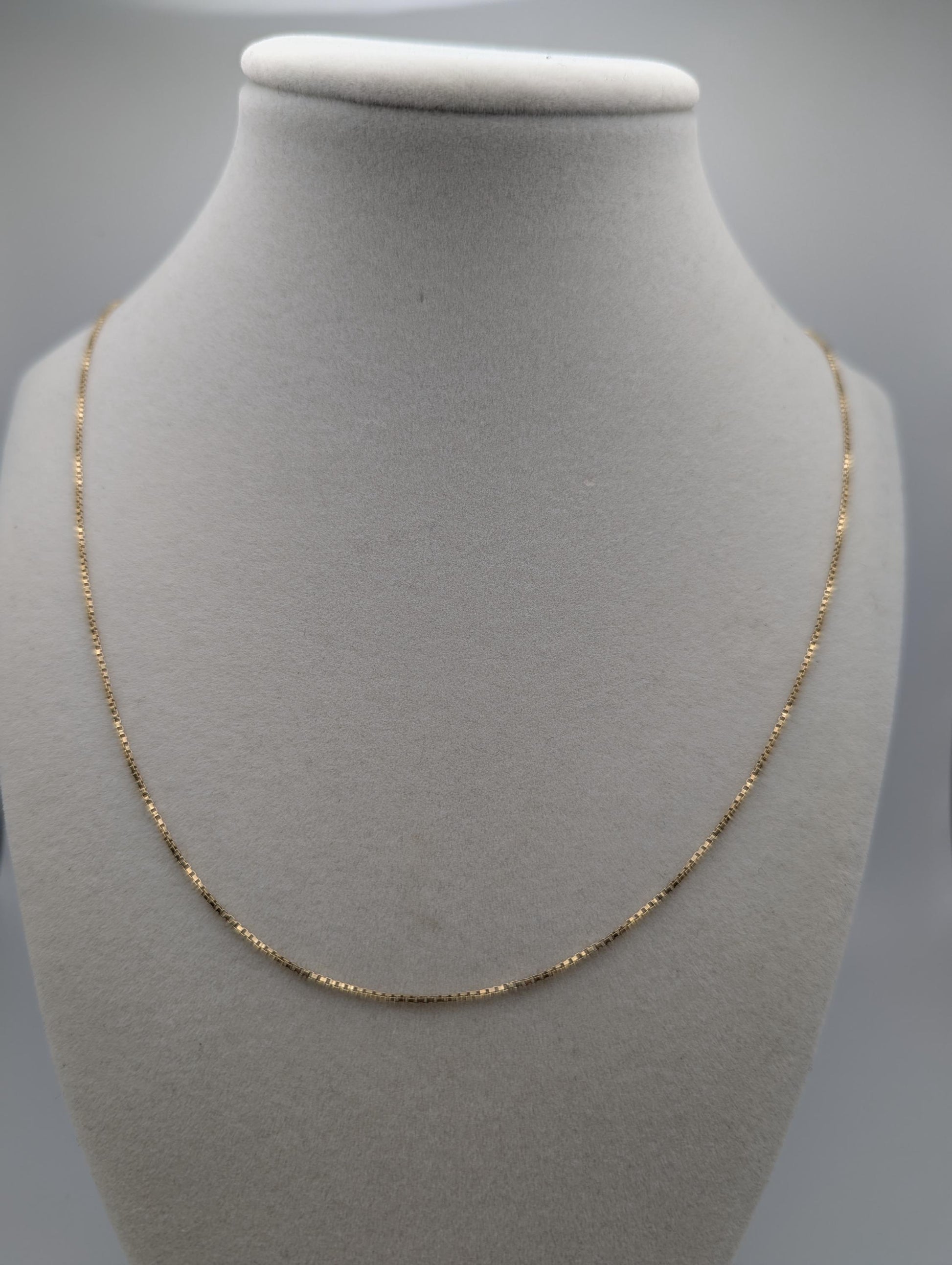 14k Yellow Gold Israel Specialty Chain Necklace 25.5" Solid Gold Box Chain