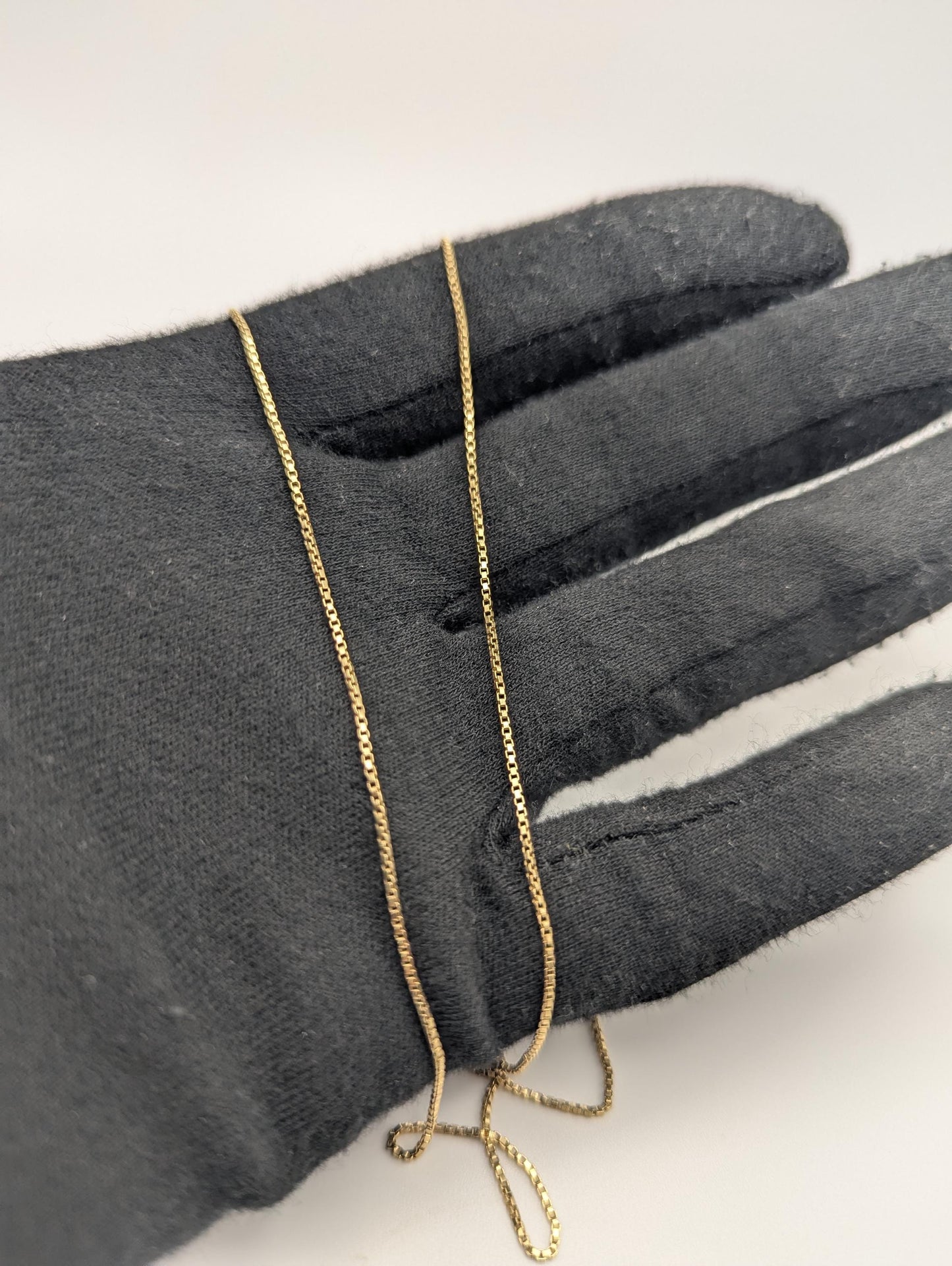 14k Yellow Gold Israel Specialty Chain Necklace 25.5" Solid Gold Box Chain